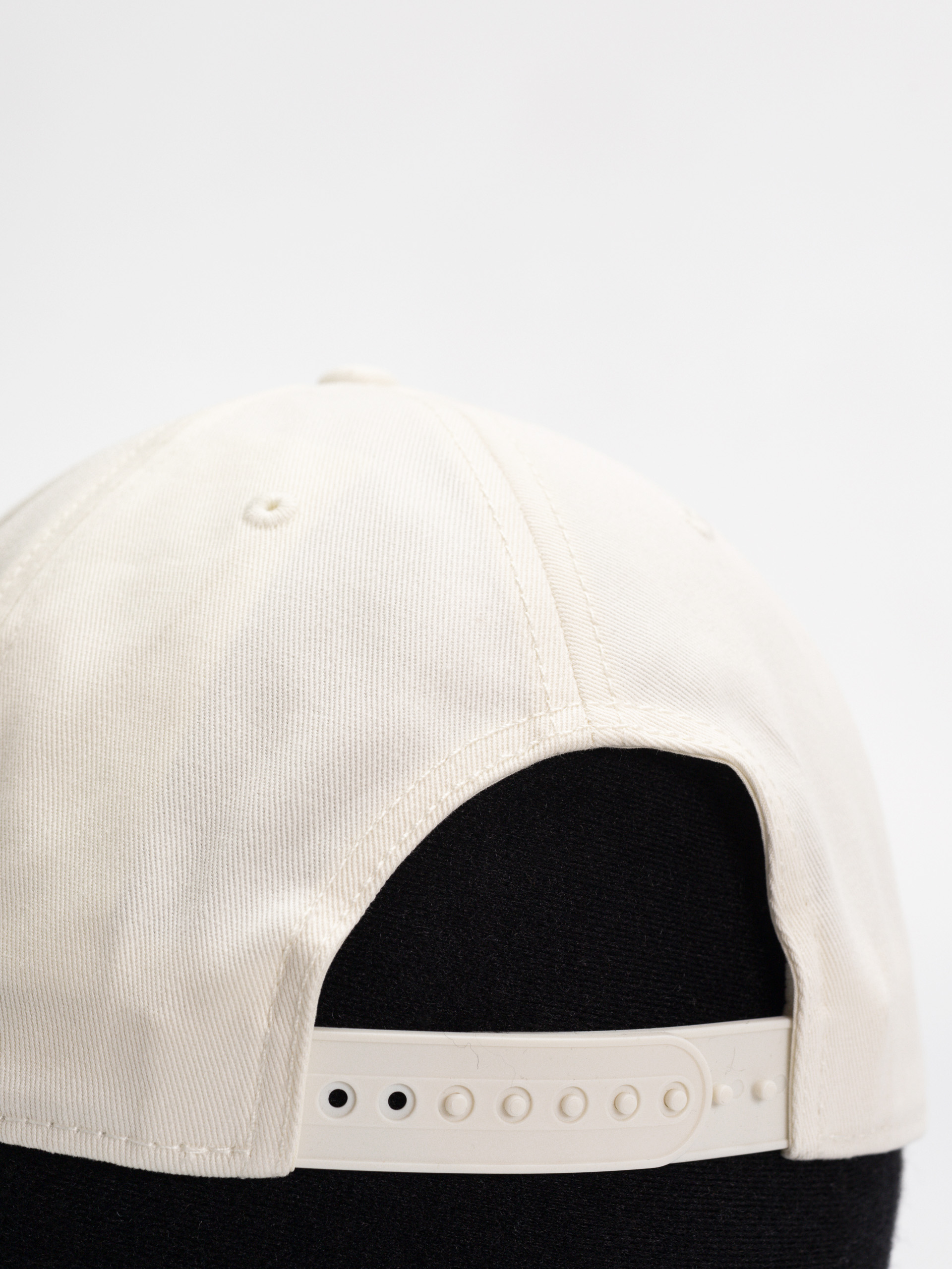 Șapcă New Balance 6 Panel Athletics Structured (white)