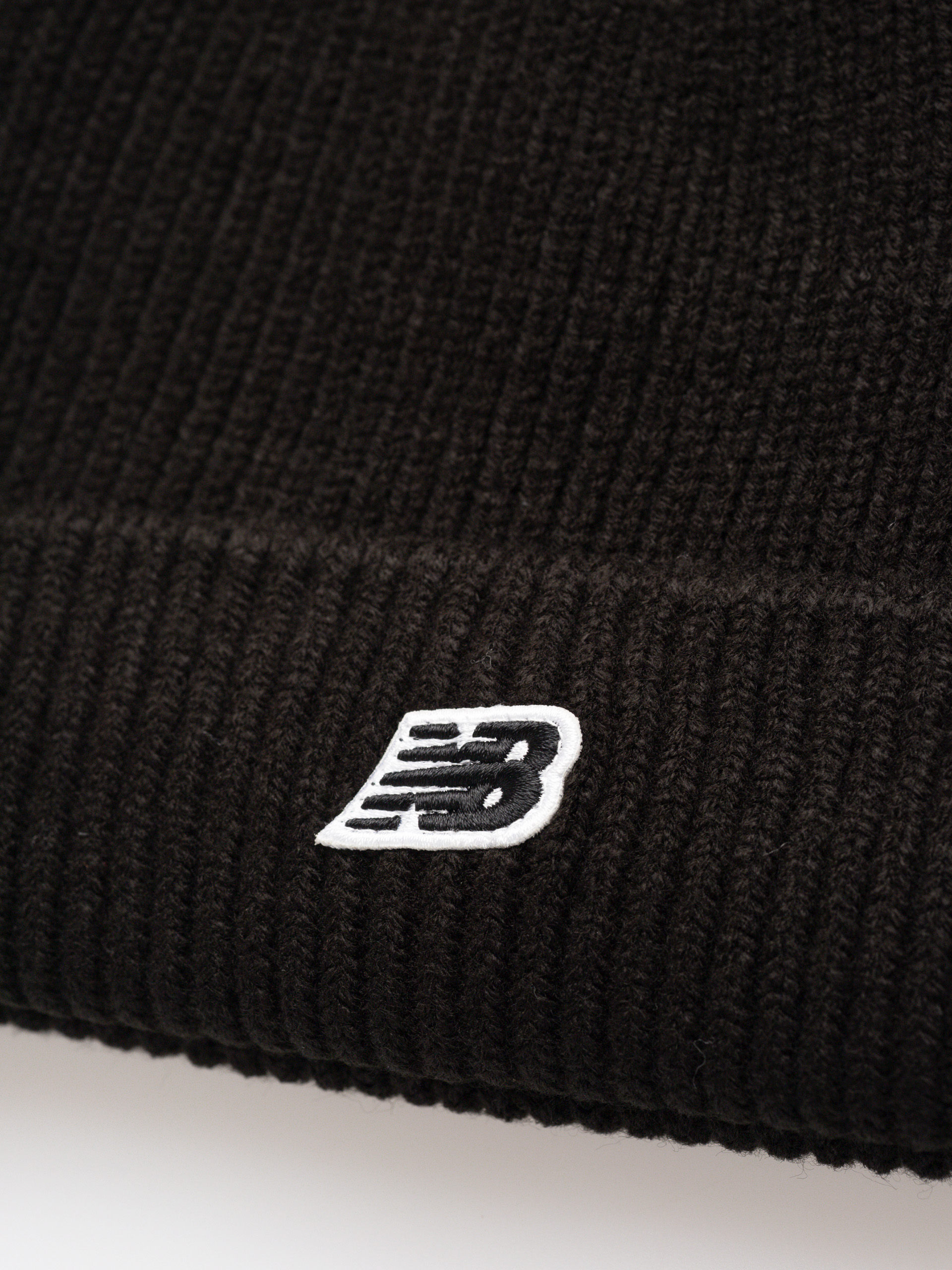 Căciulă New Balance Winter Watchman (black)