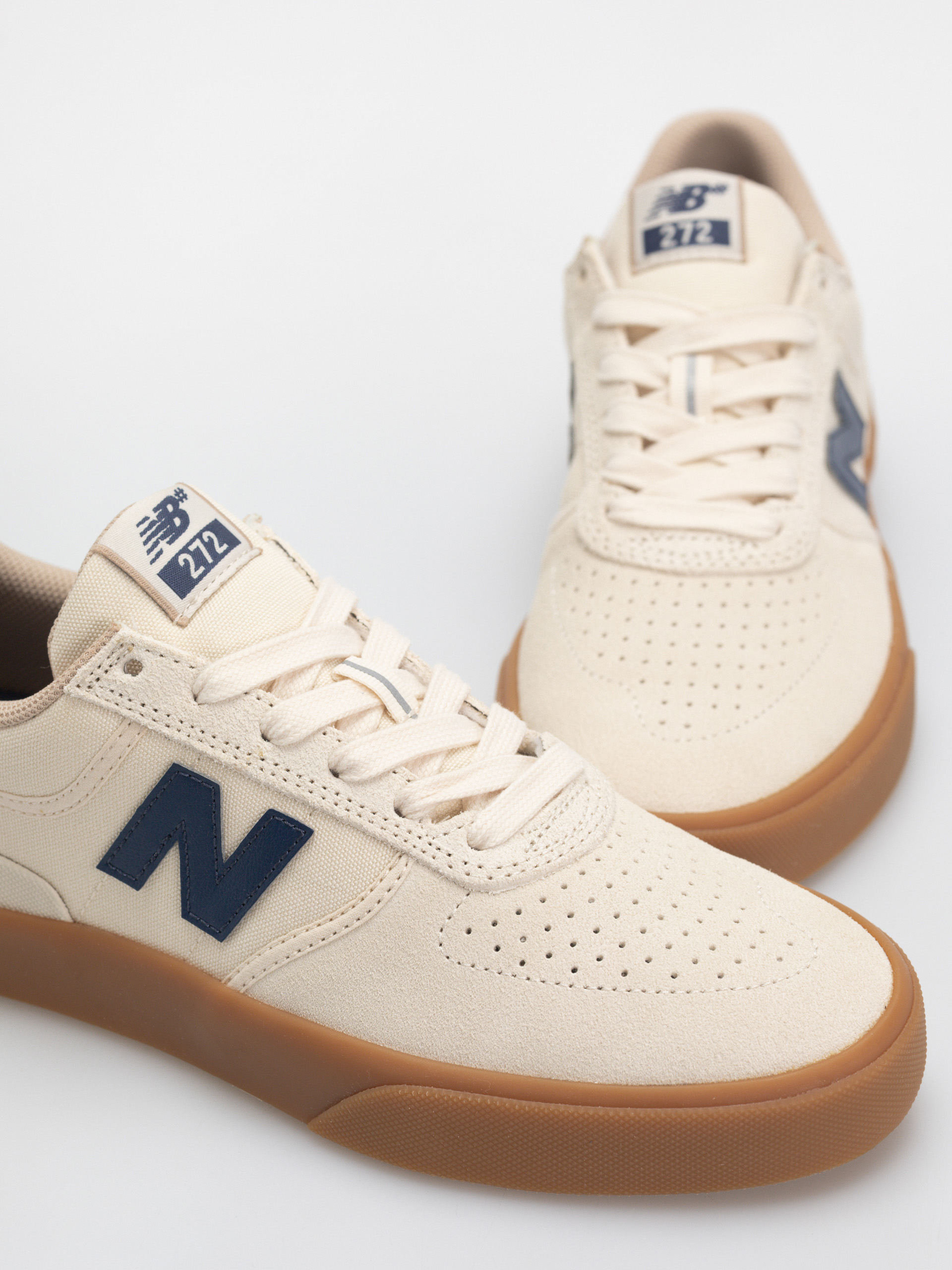 Pantofi New Balance 272 (white)