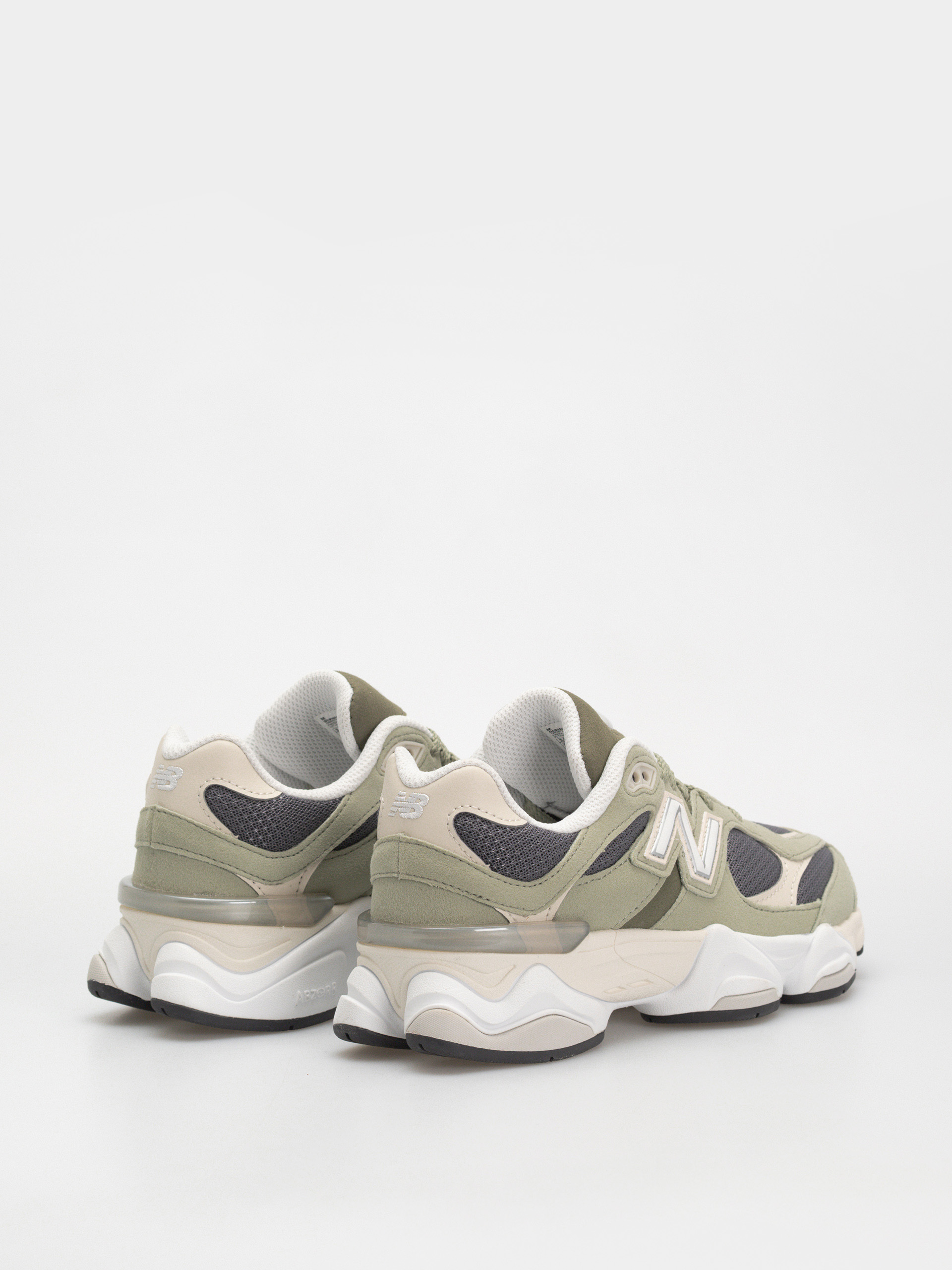 Pantofi New Balance 9060 JR (garter snake)