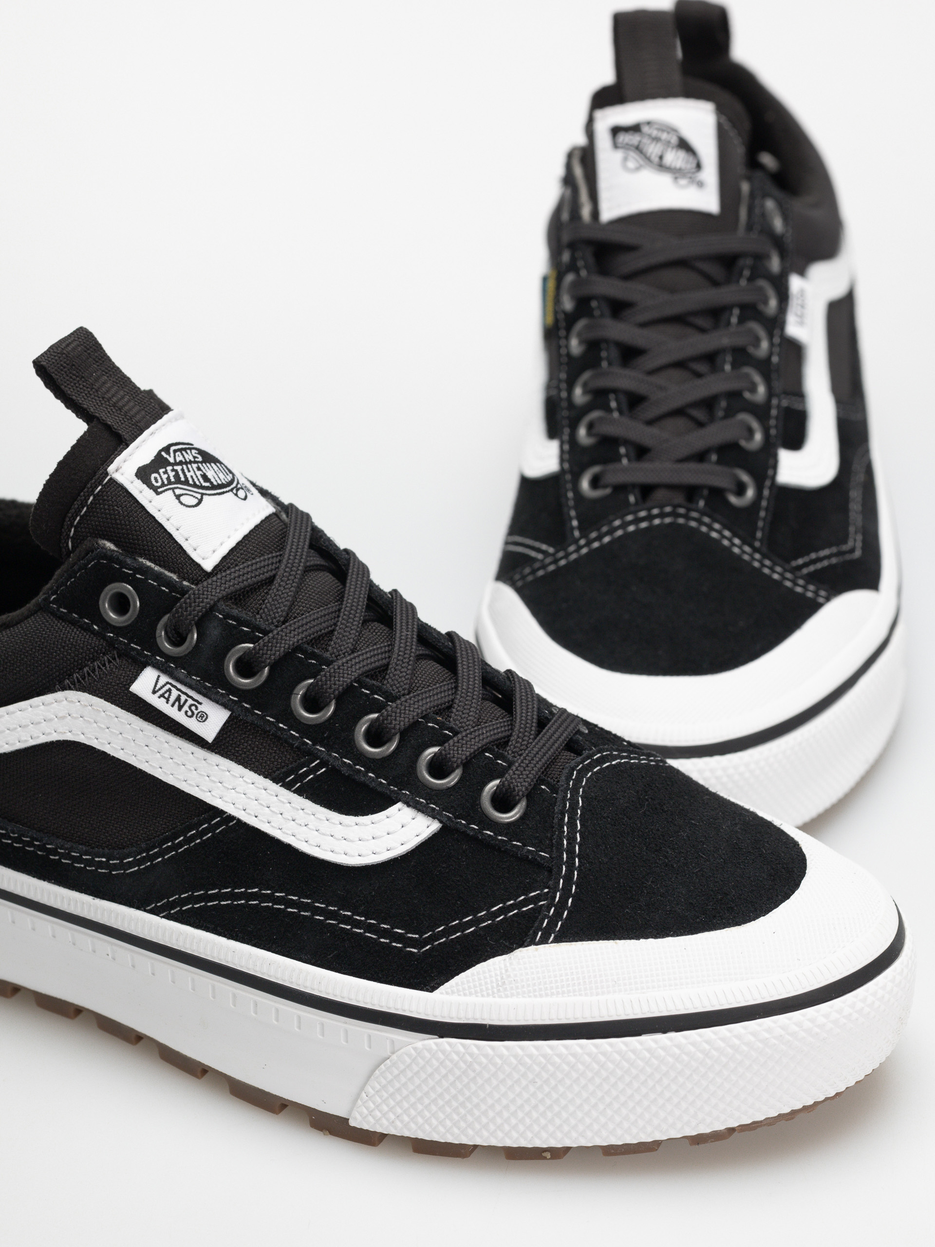 Pantofi Vans Mte Old Skool Waterproof Insulated (black/white)
