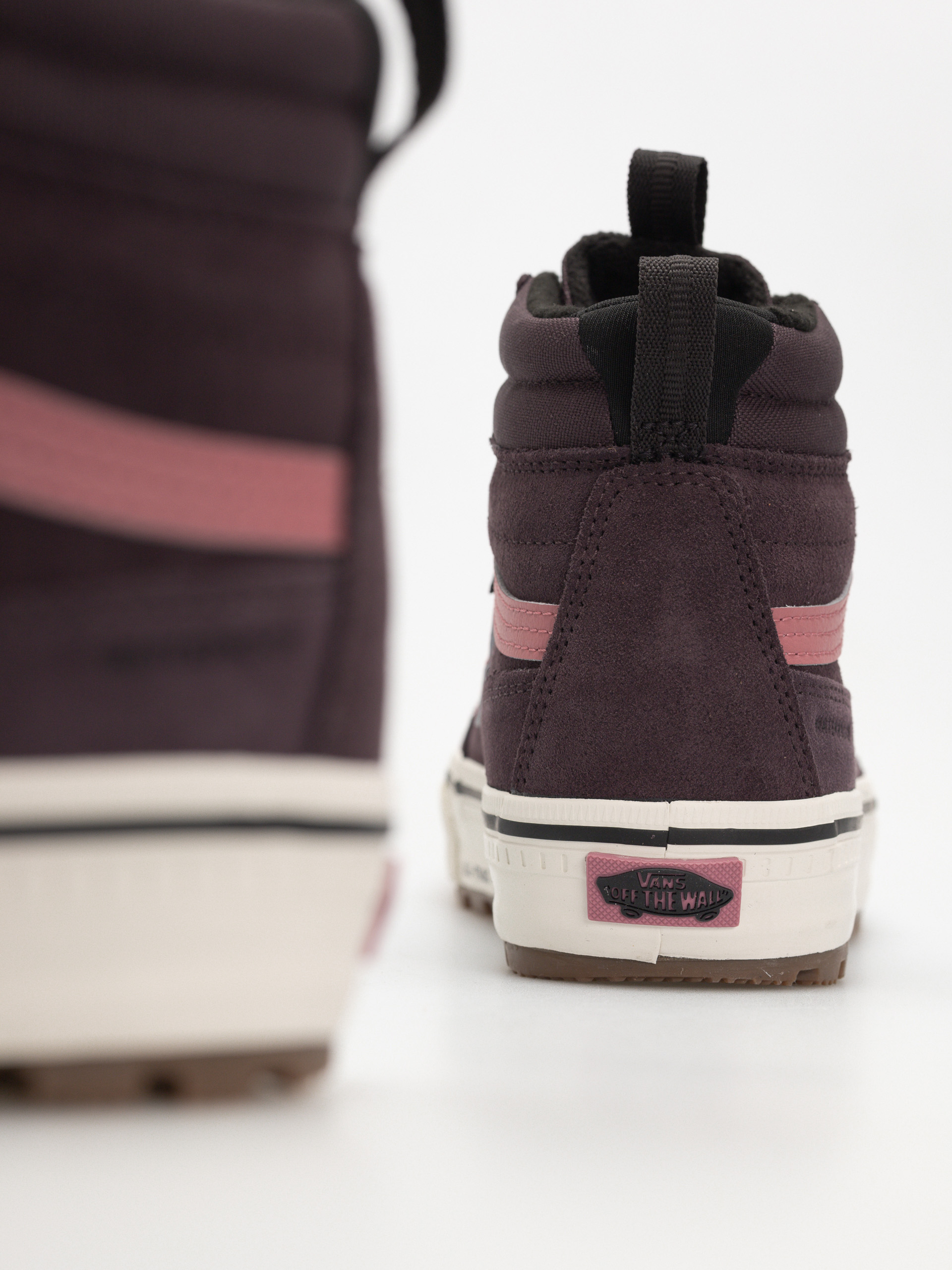 Pantofi Vans Mte Sk8 Hi Waterproof Insulated (port/black)