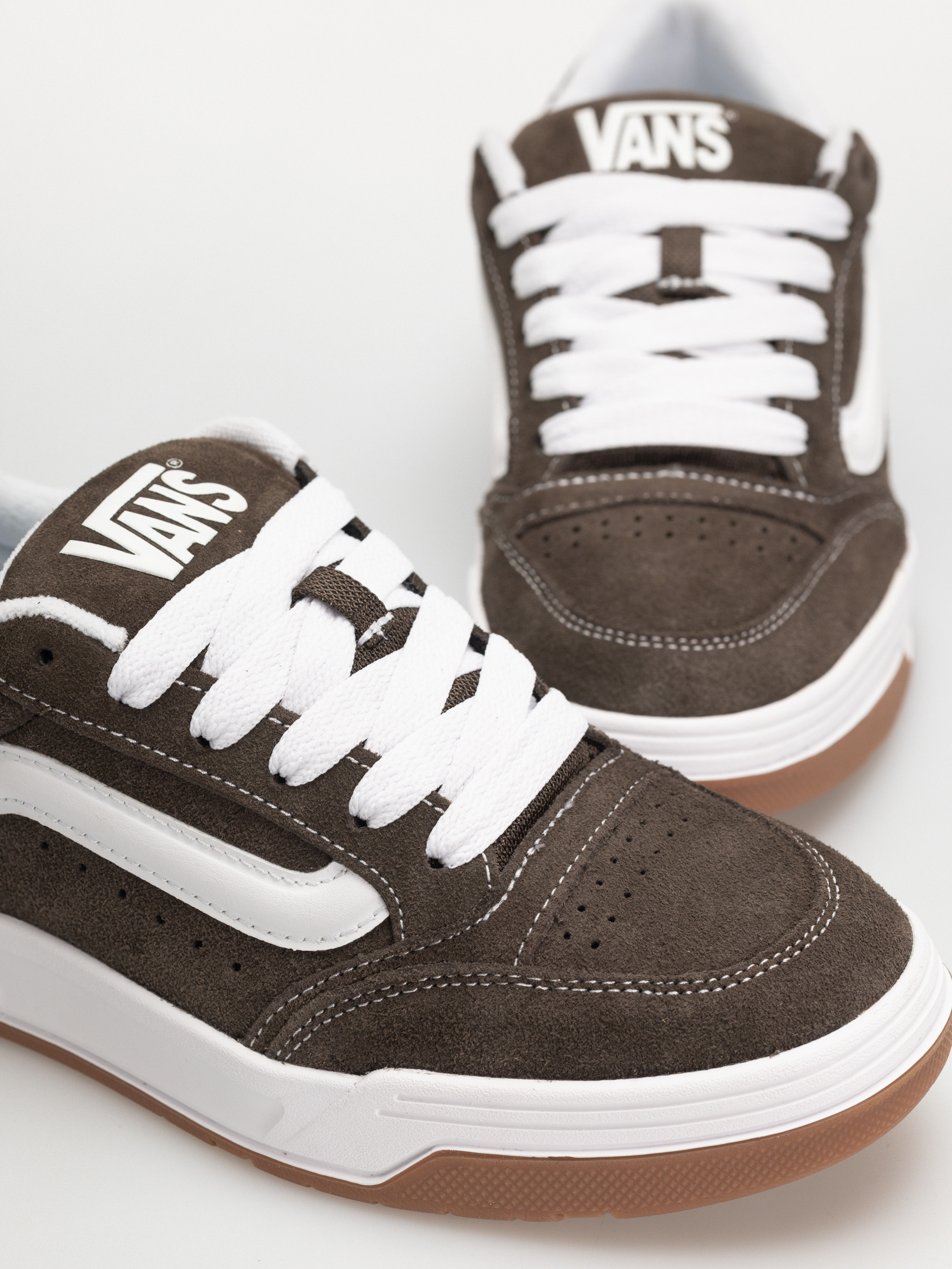 Pantofi Vans Hylane (suede brown)