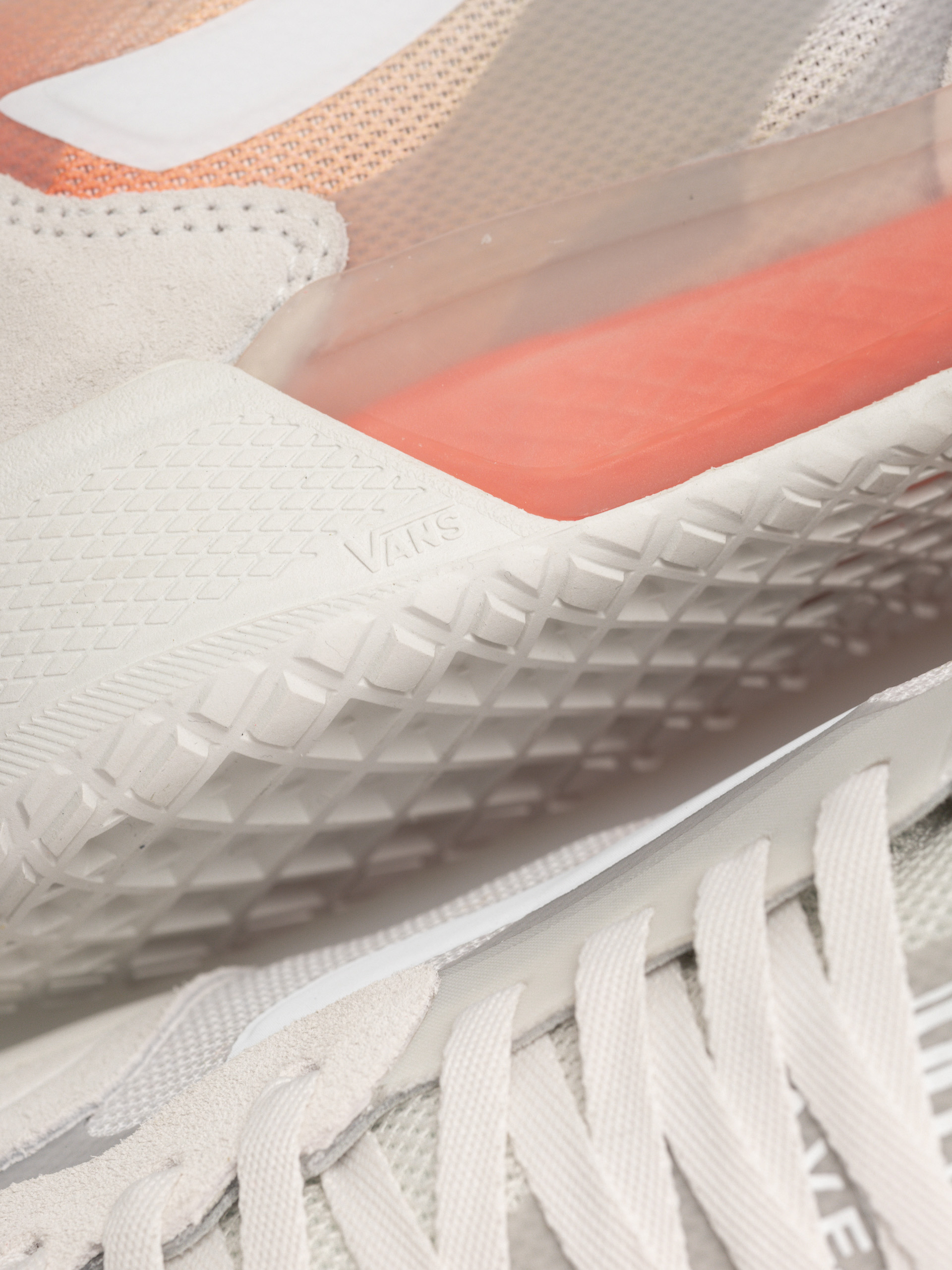 Pantofi Vans Skate Ave 2.0 (fade white/orange)