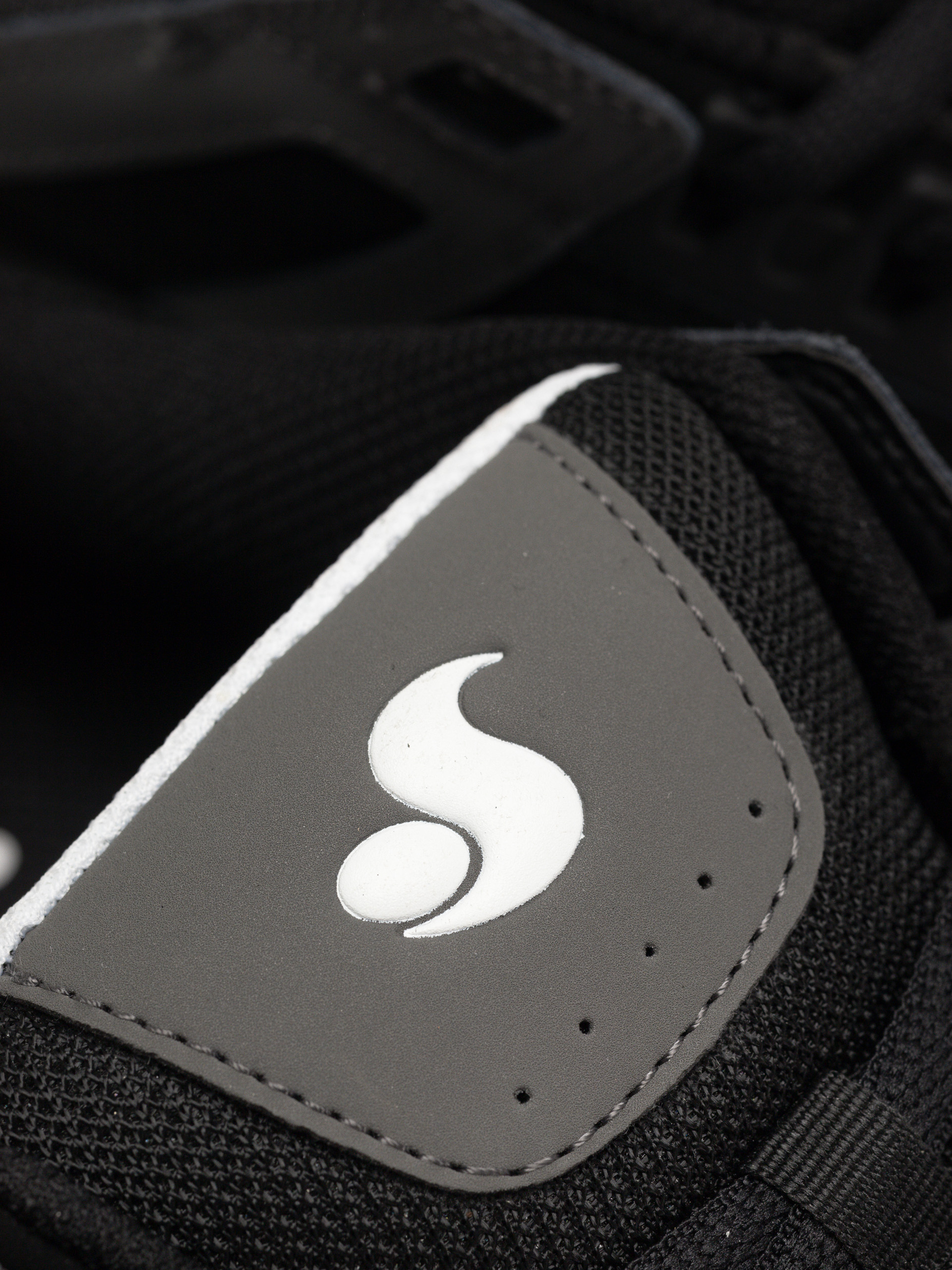 Pantofi DVS Celsius (charcoal/black/white)