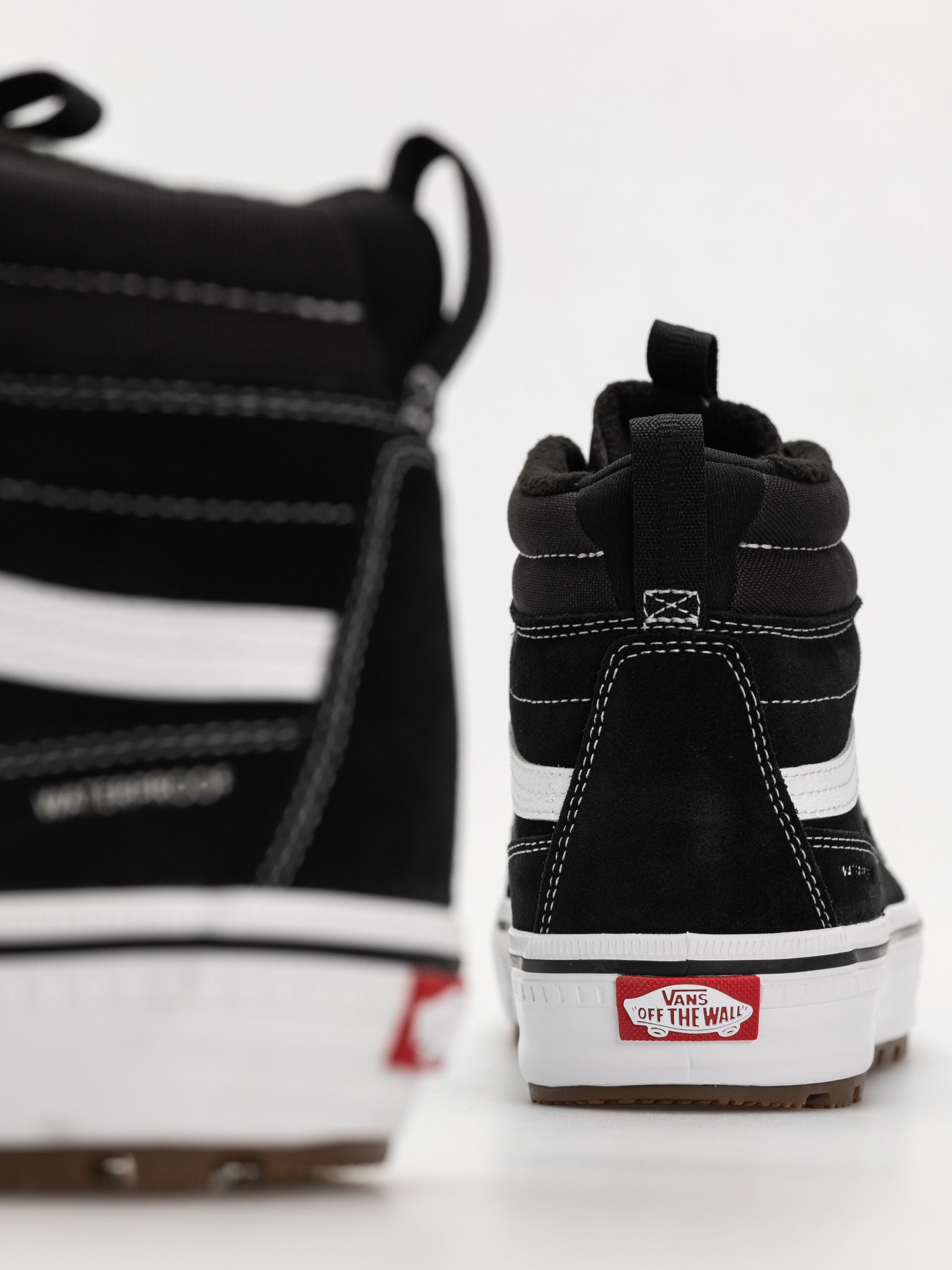 Pantofi Vans Mte Sk8 Hi Waterproof Insulated (black/white)