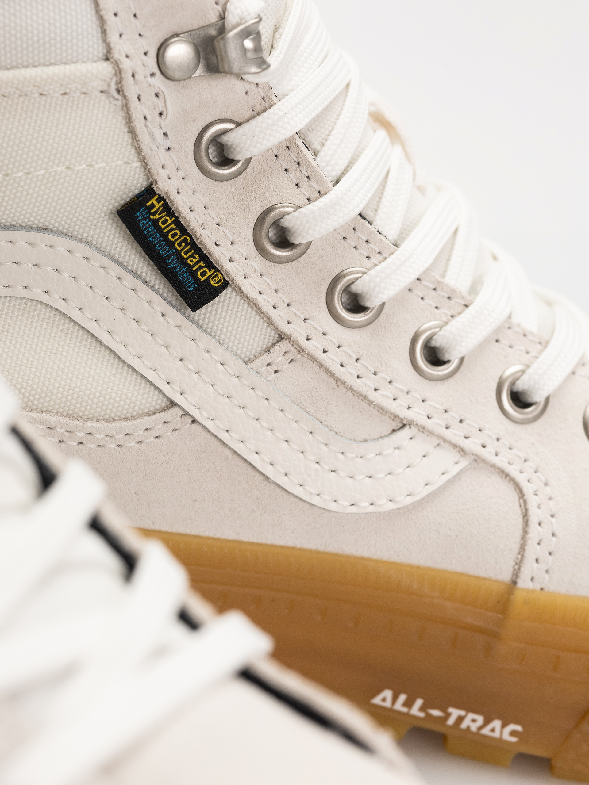 Pantofi Vans Mte Sk8 Hi Waterproof Insulated (white/gum)