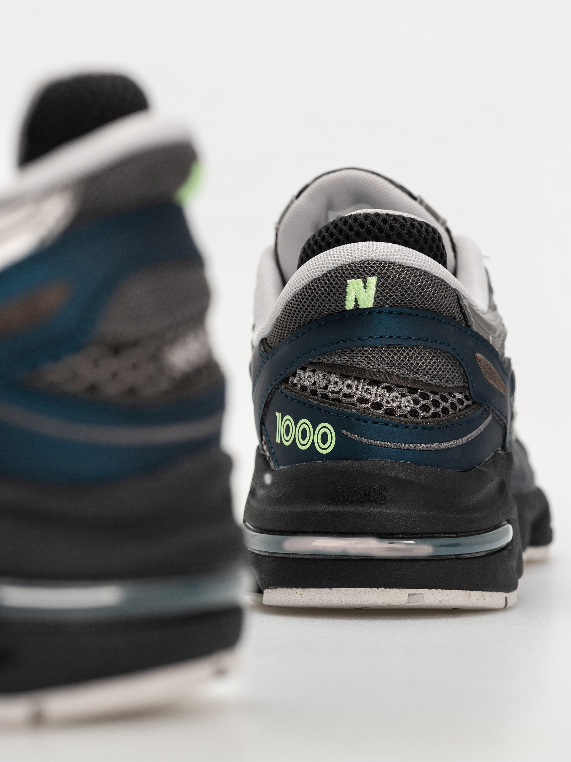 Pantofi New Balance 1000 (deep ocean)