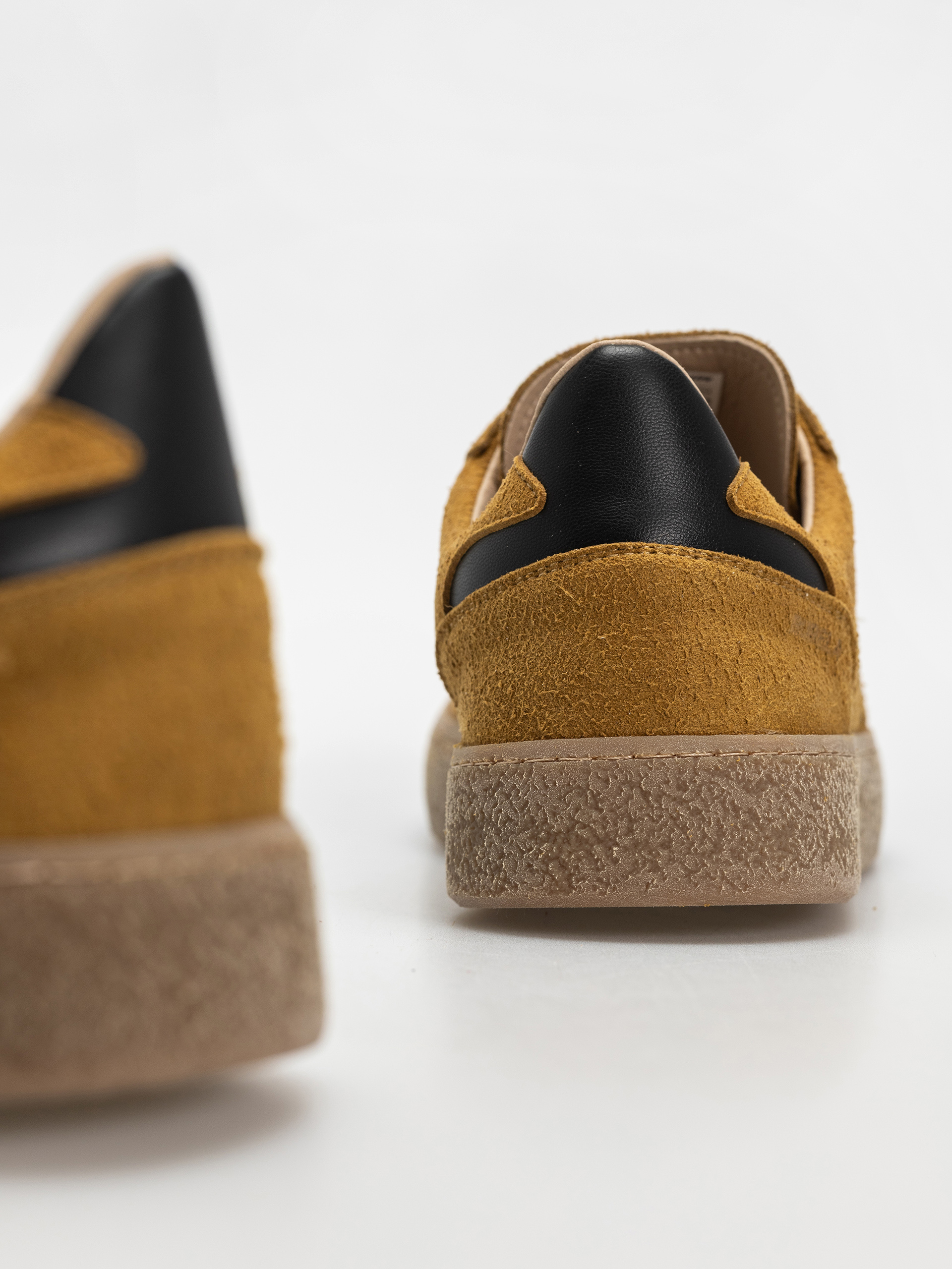 Pantofi Flamingos Life Burela Bold (hairy suede curry)