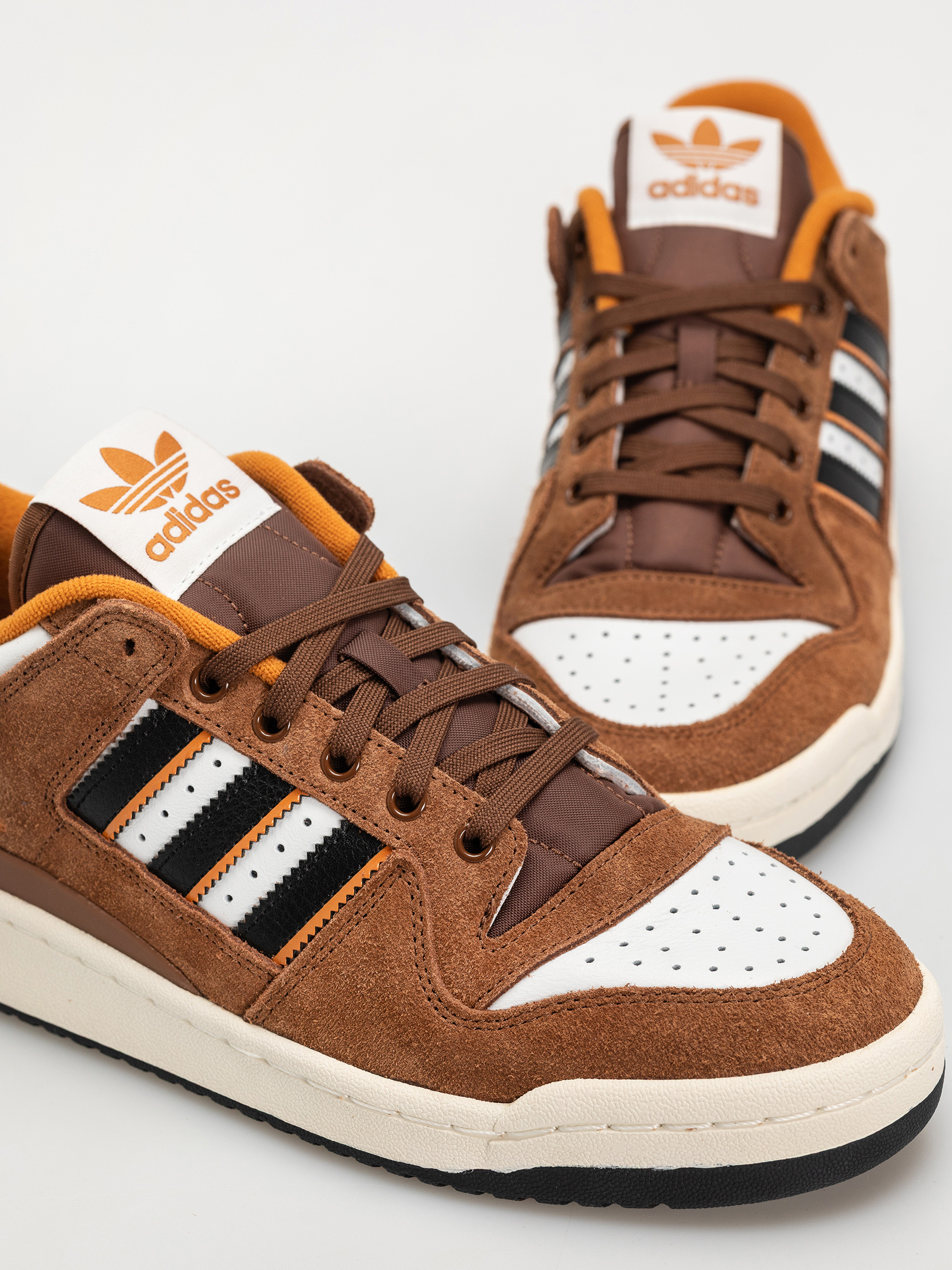 Pantofi adidas Forum 84 Low Adv (crywht/cblack/rusora)