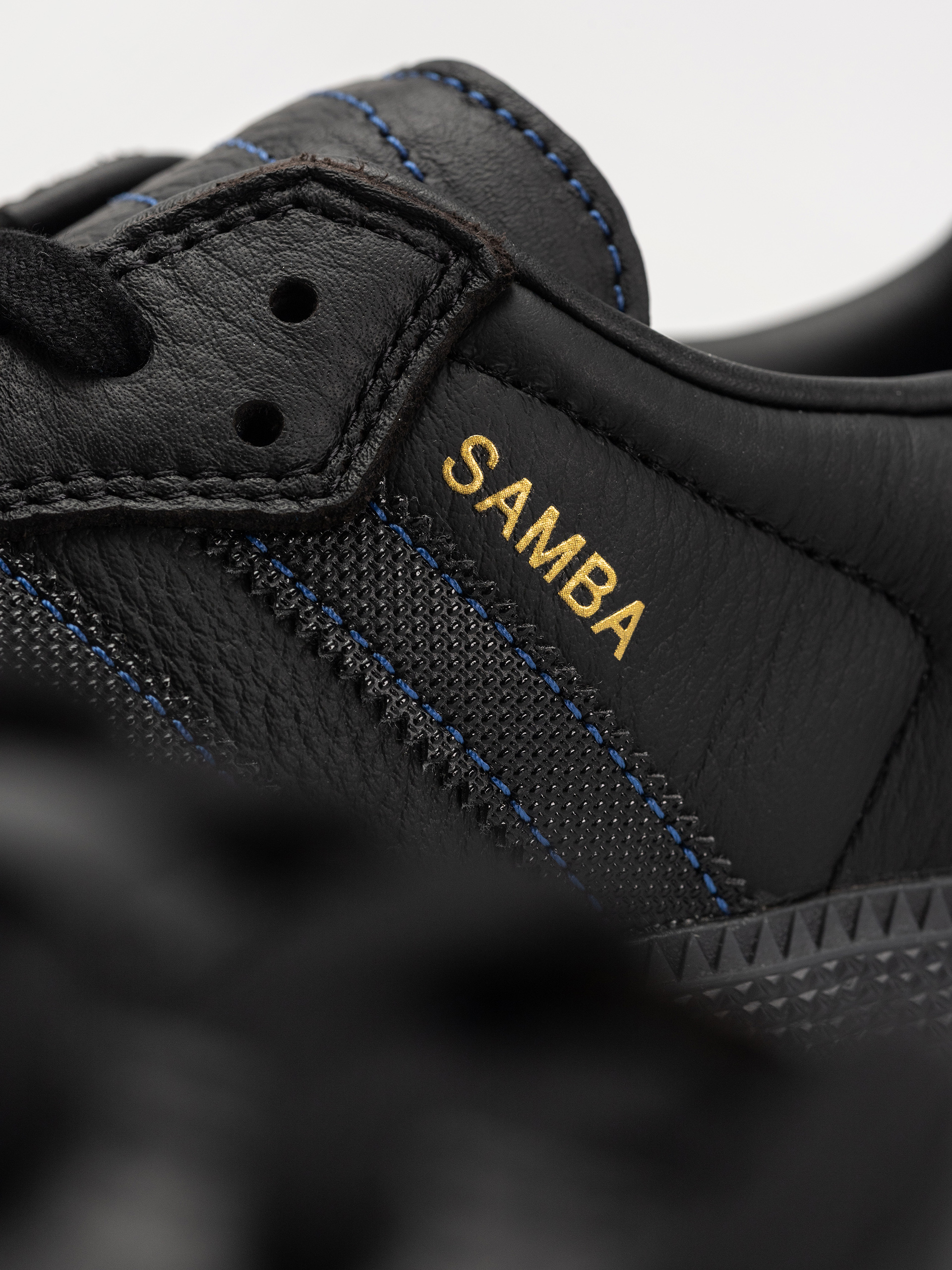 Pantofi adidas Samba Adv (cblack/cblack/royblu)