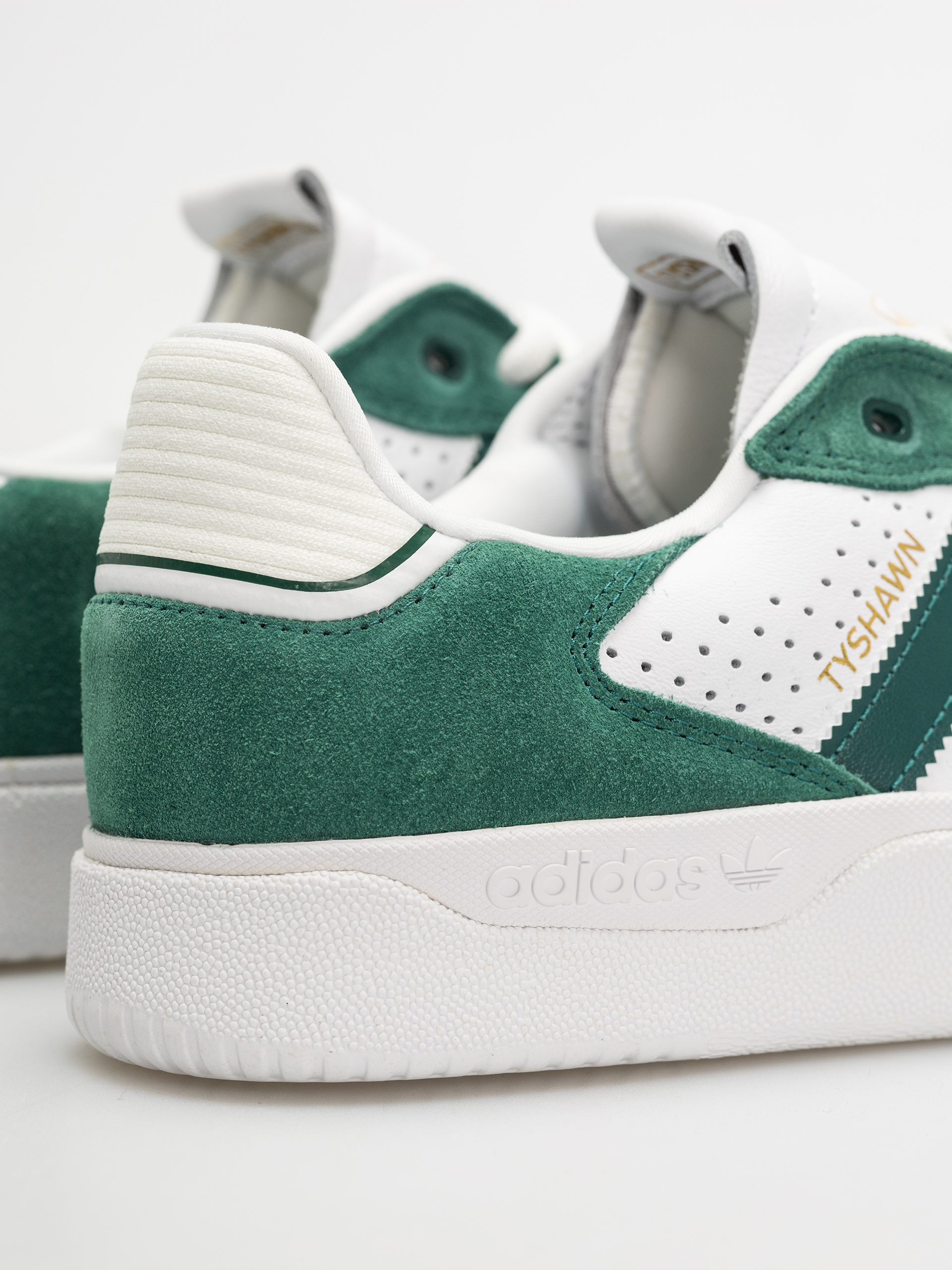 Pantofi adidas Tyshawn Low (cgreen/cgreen/ftwwht)