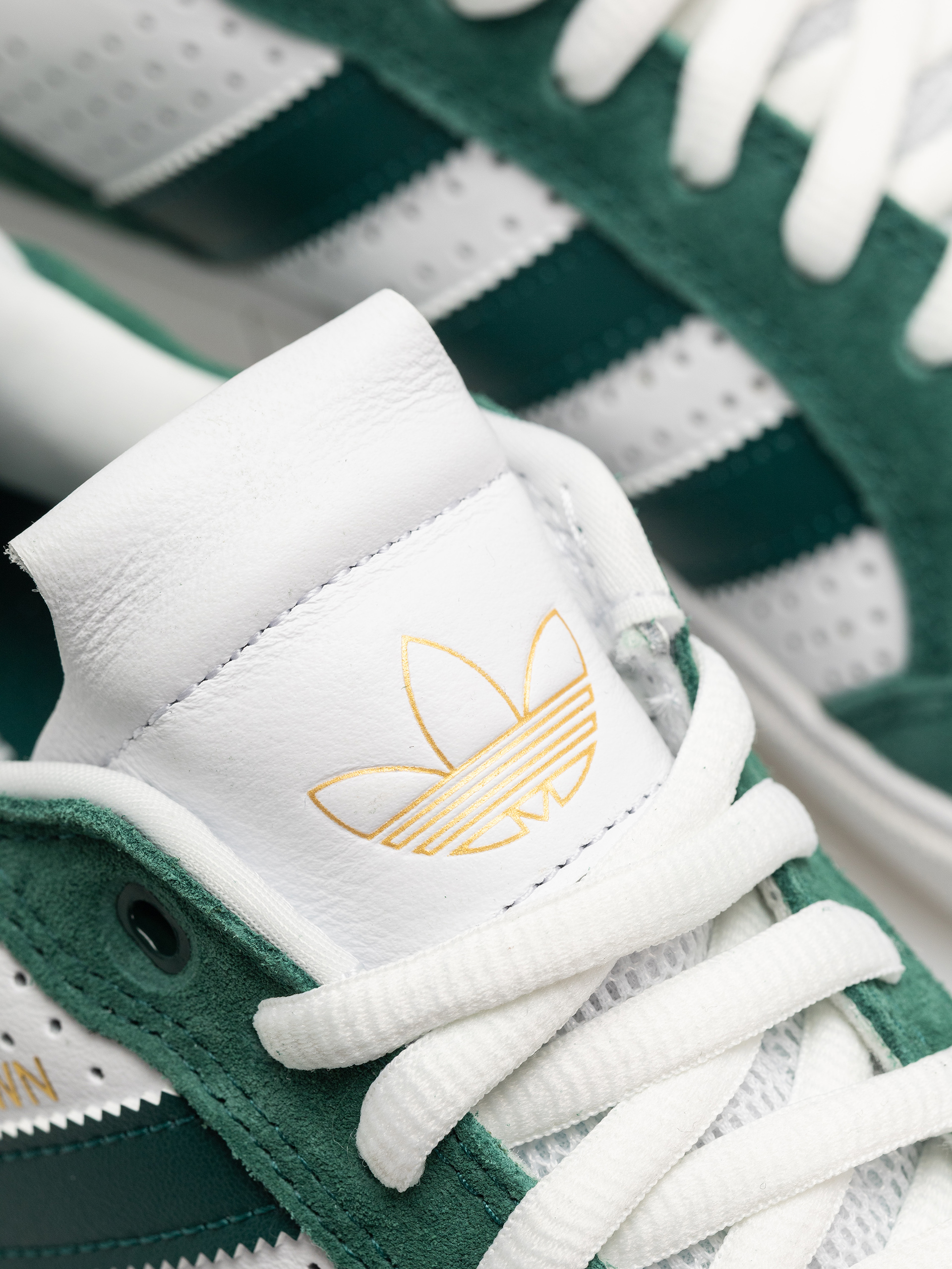 Pantofi adidas Tyshawn Low (cgreen/cgreen/ftwwht)