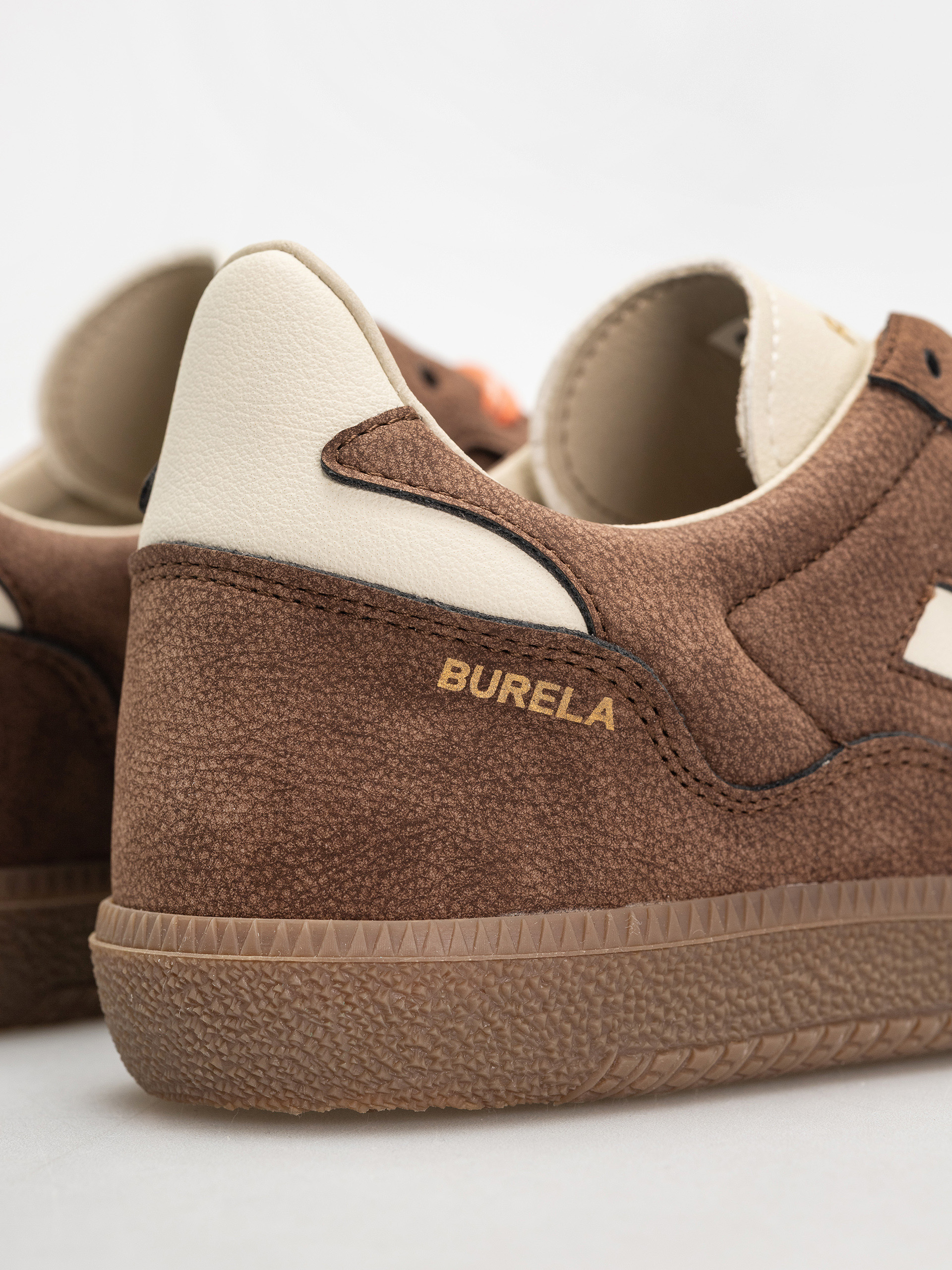 Pantofi Flamingos Life Burela Slim (nobuck cacao)