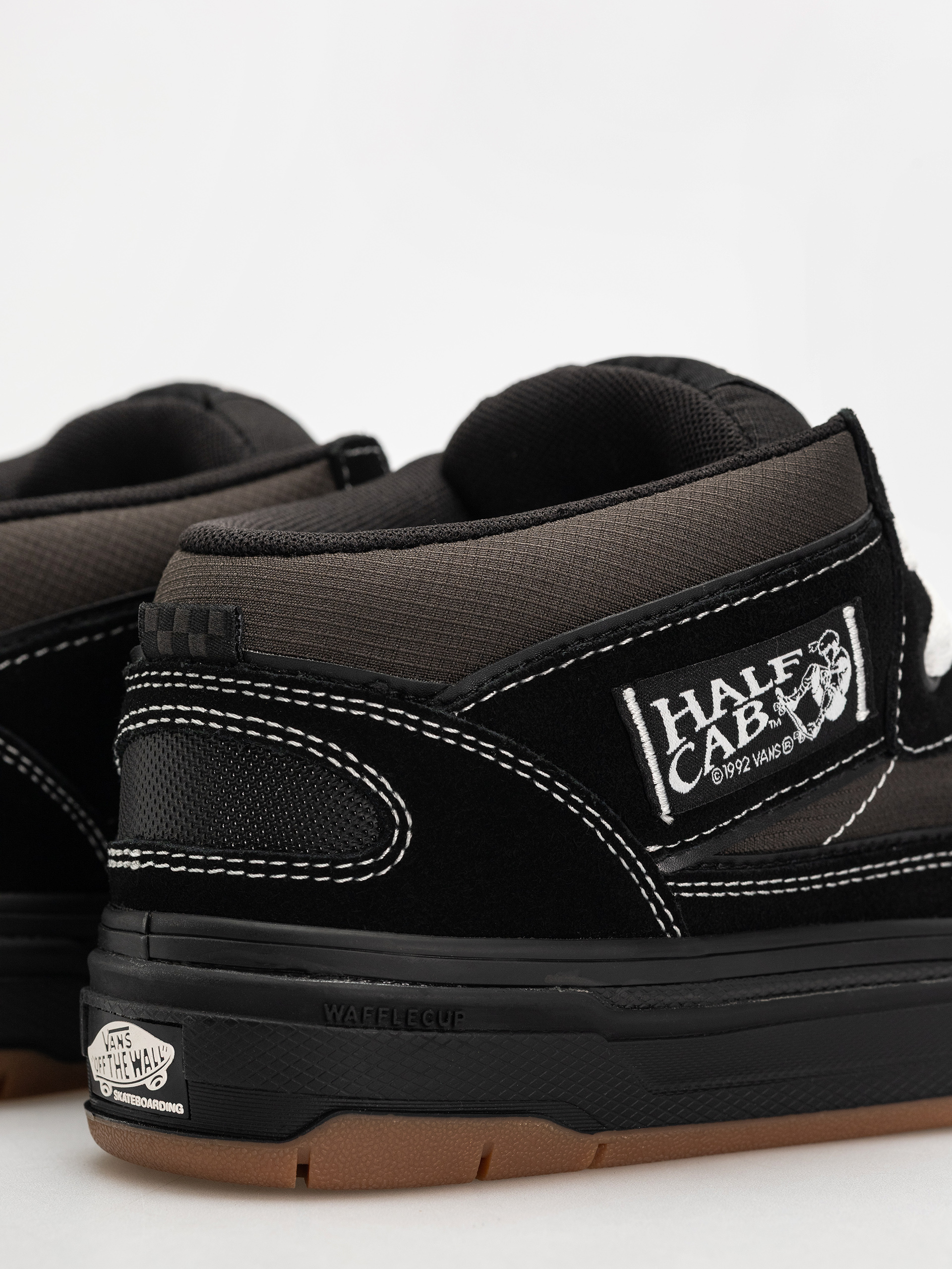 Pantofi Vans Skate Half Cab Wafflecup (black/asphalt)