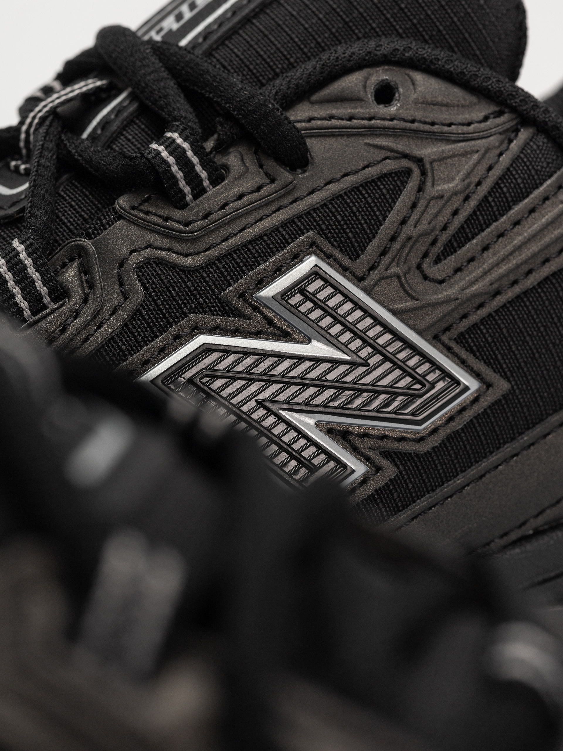 Pantofi New Balance 740 (black)