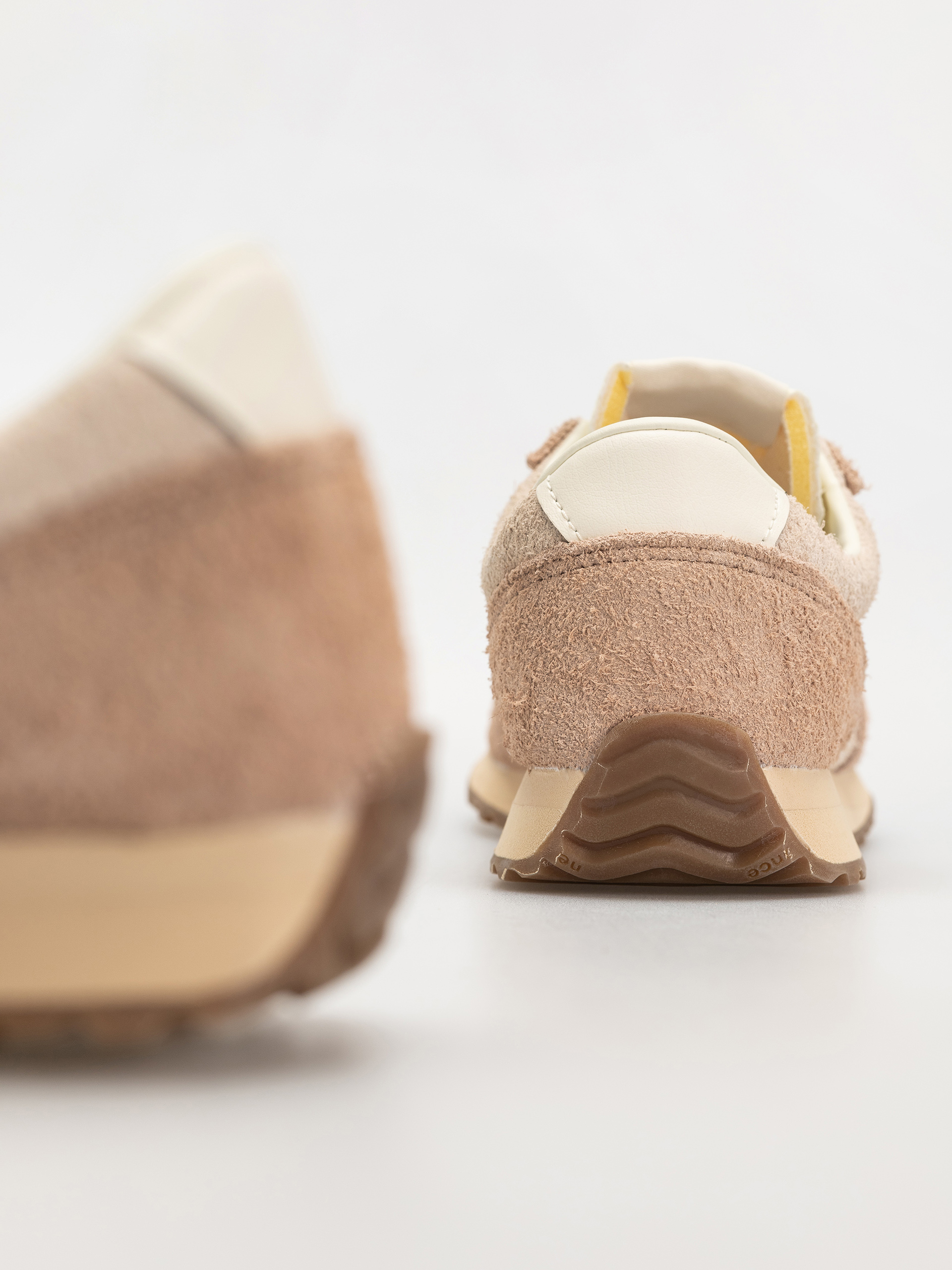 Pantofi New Balance 471 (bisque)