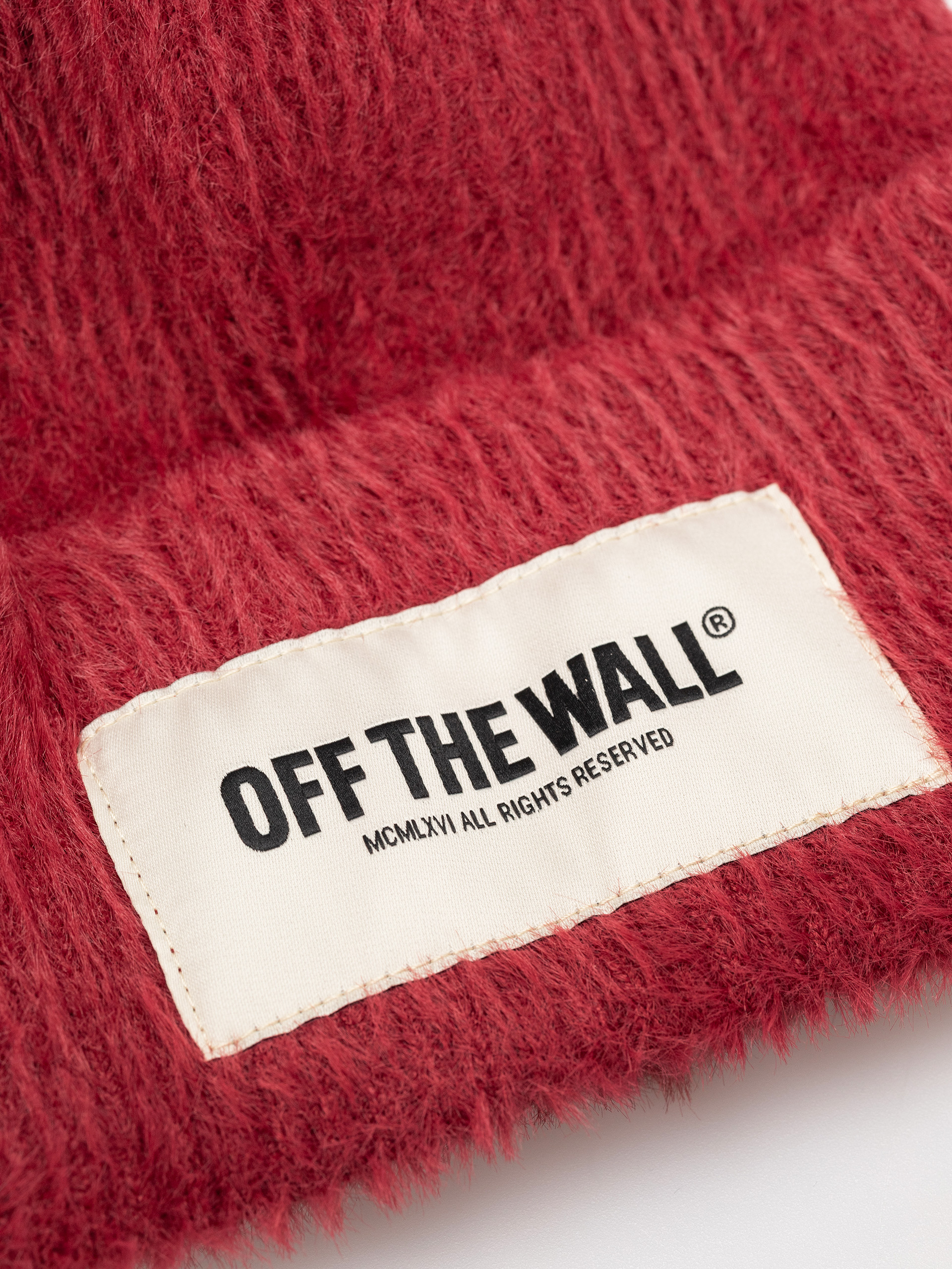 Căciulă Vans Van Doren Co Cuff (bordeaux)