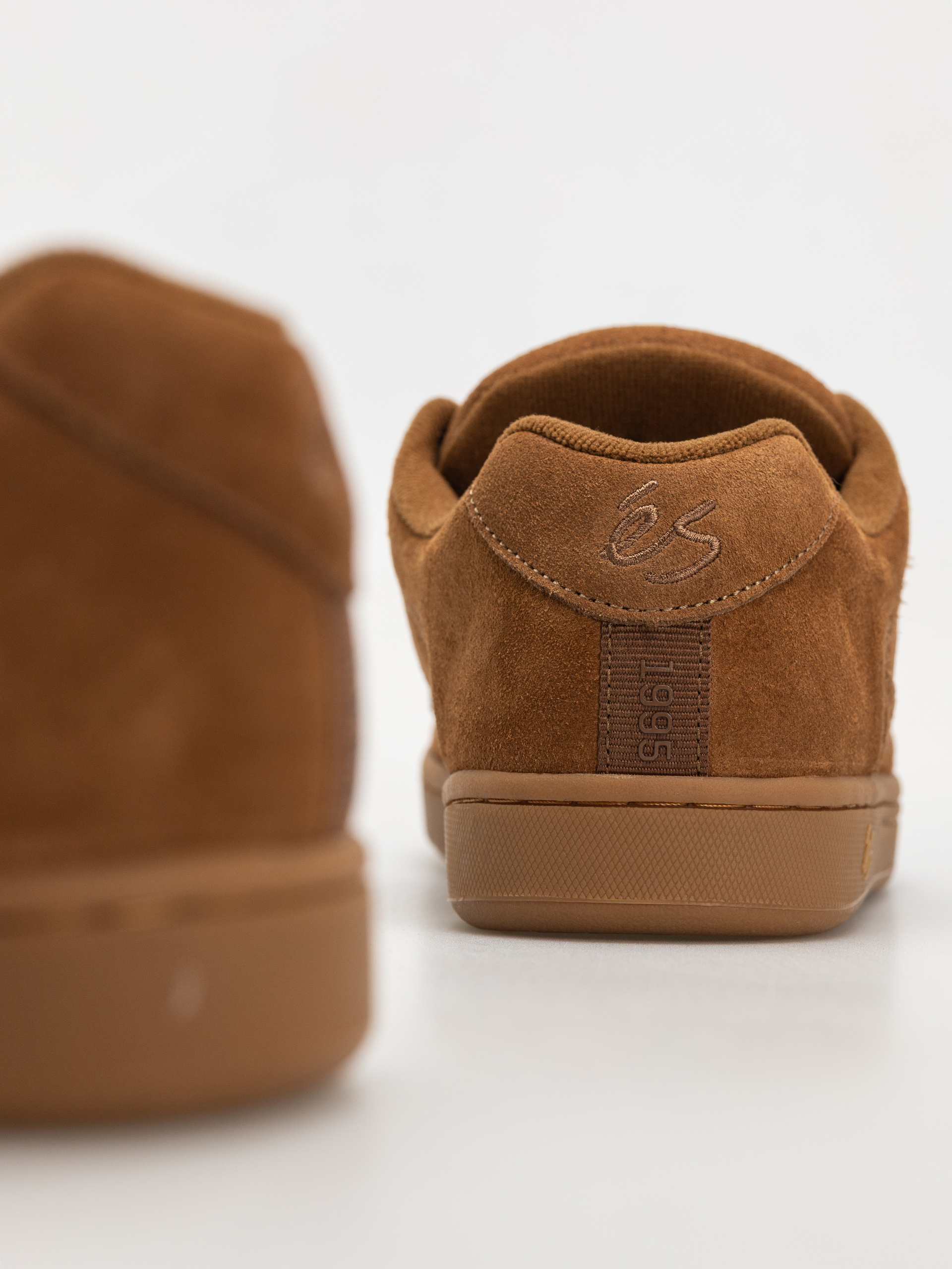 Pantofi eS Accel X Penny (brown/gum)