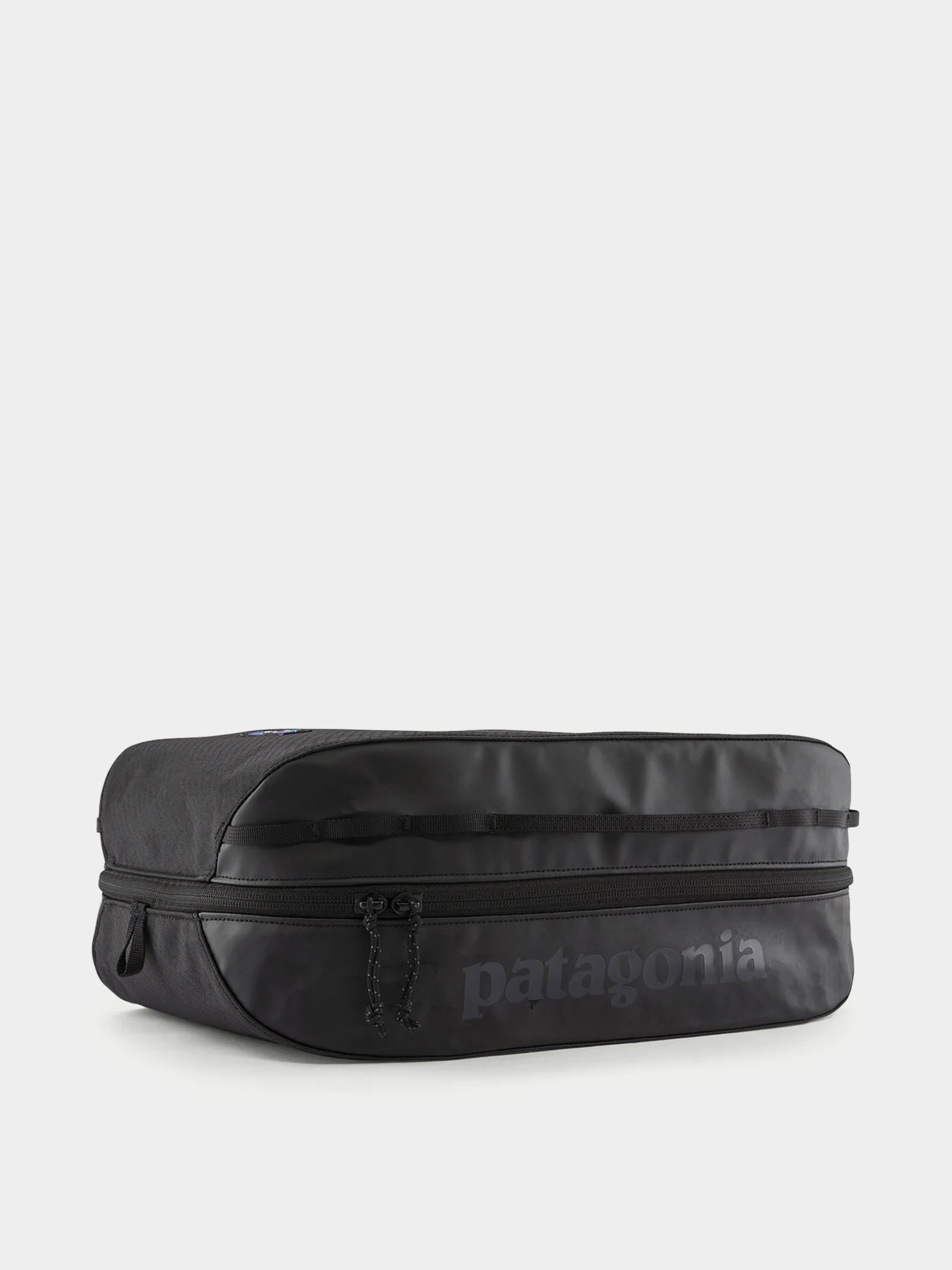 Geantă cosmetică Patagonia Black Hole Cube 14L (black w/black)