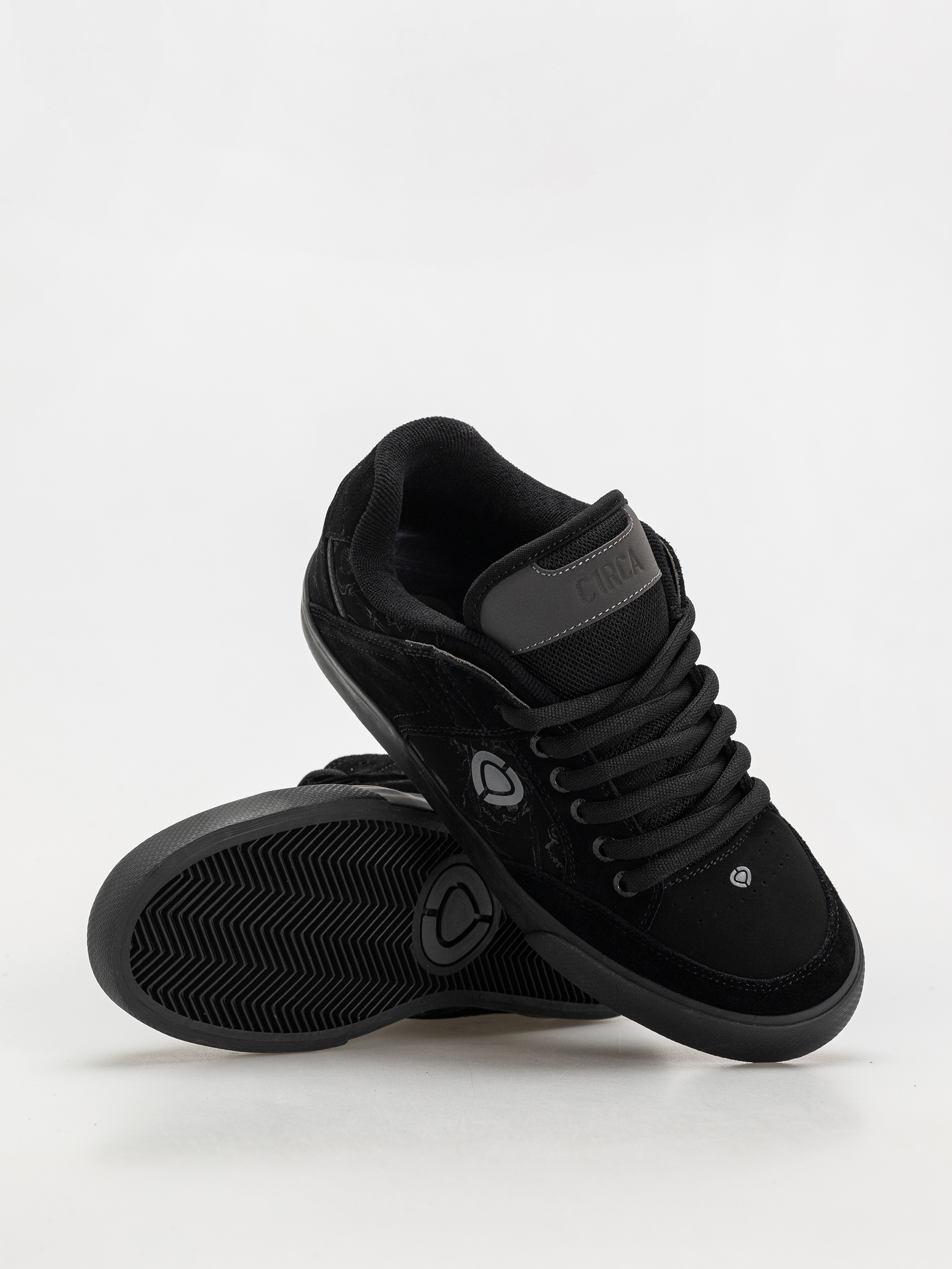 Pantofi Circa 205 Vulc Se (black/black/skull)