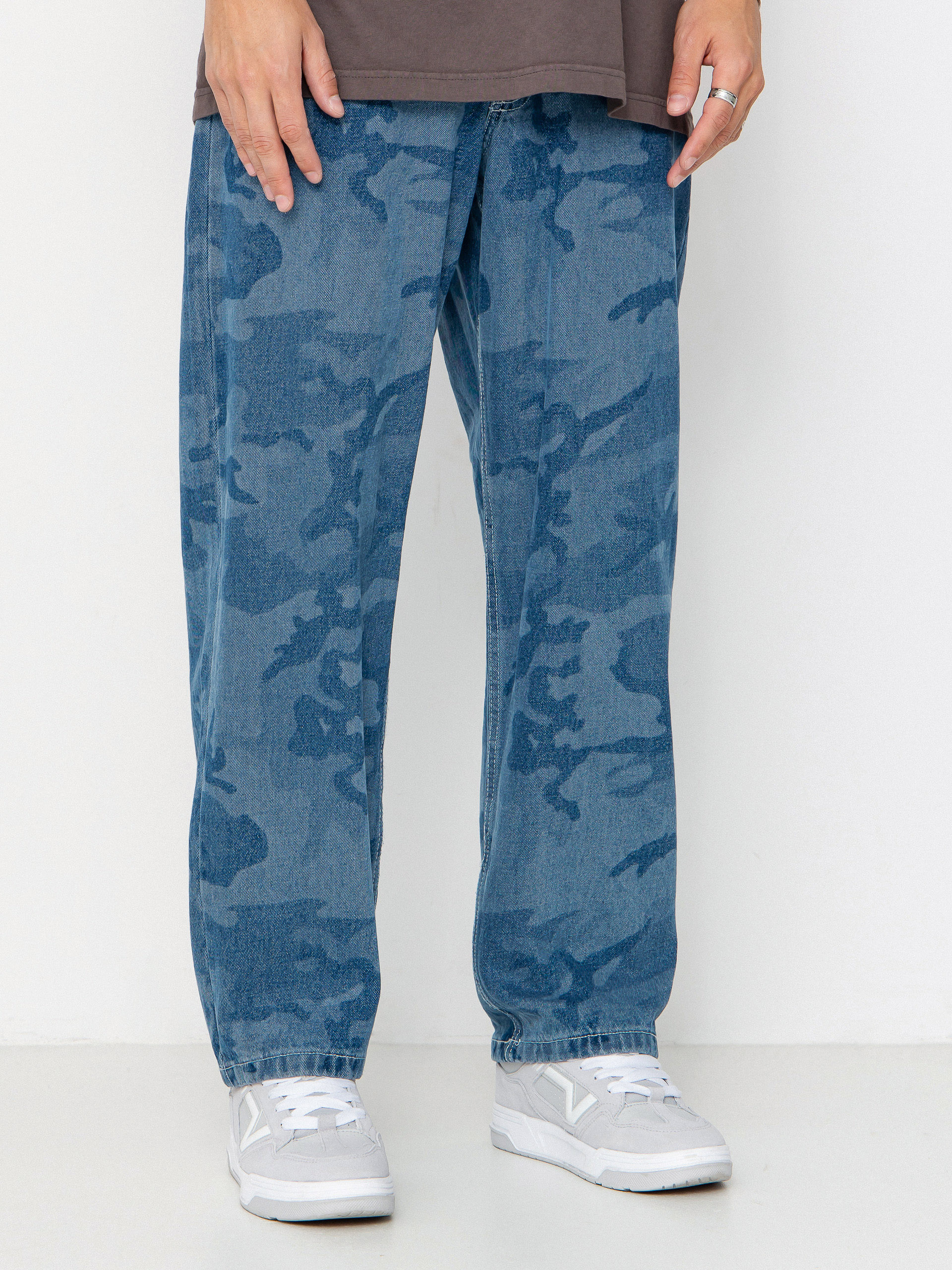 Pantaloni Vans Check 5 Loose Camo Printed Denim (stonewash/blue)