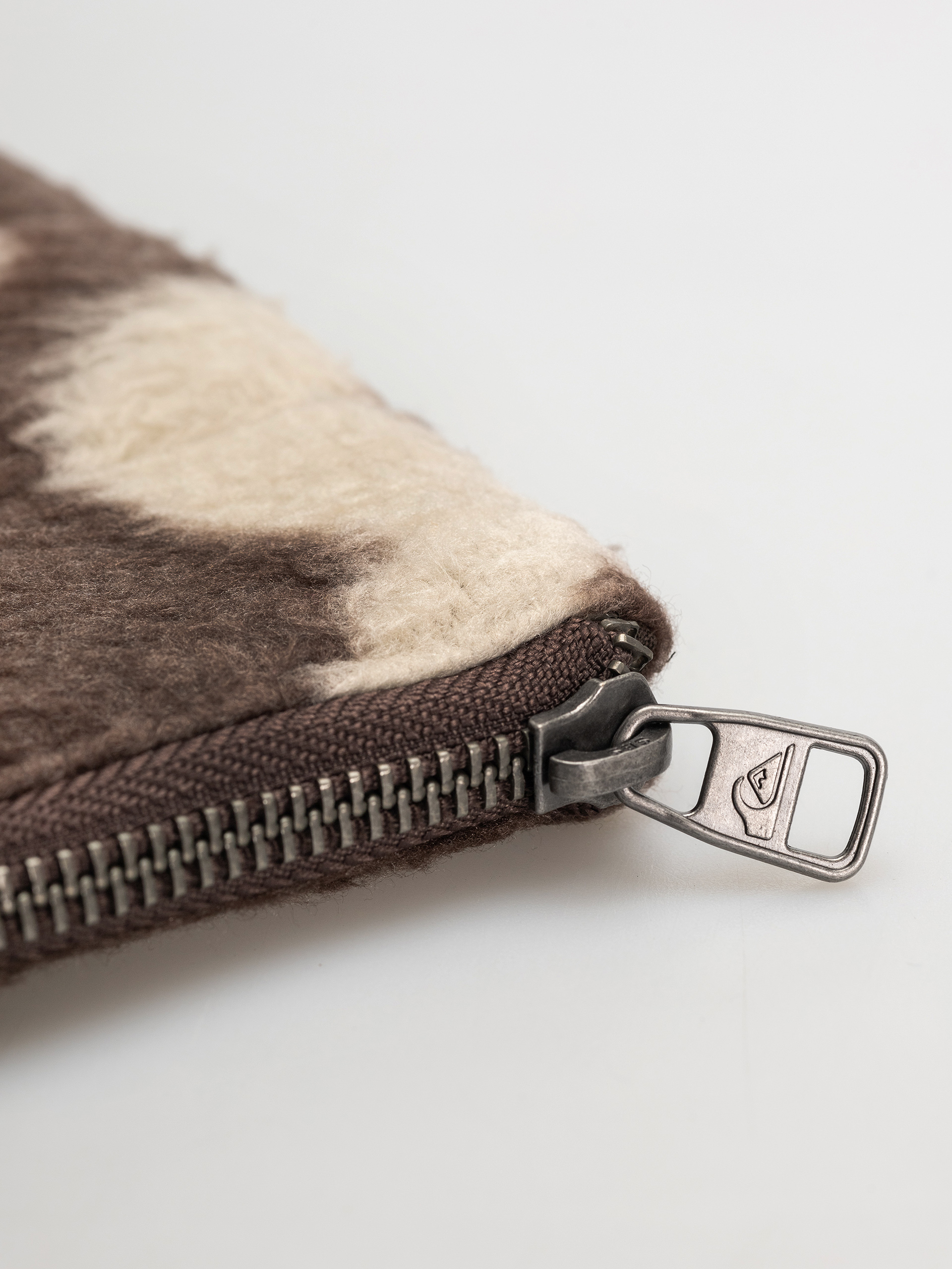 Poșetă Quiksilver The Winter Pouch Aop Wmn (chocolate brown mini checker)