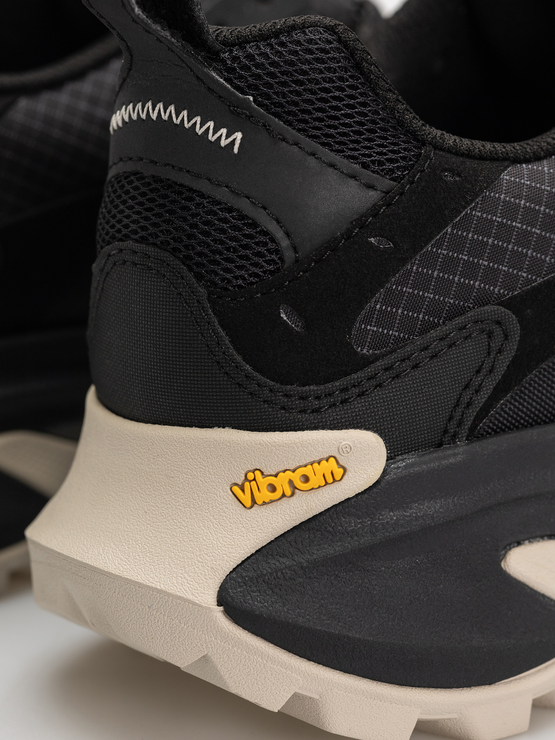 Pantofi Merrell Moab Speed 2 GTX (black/moon)