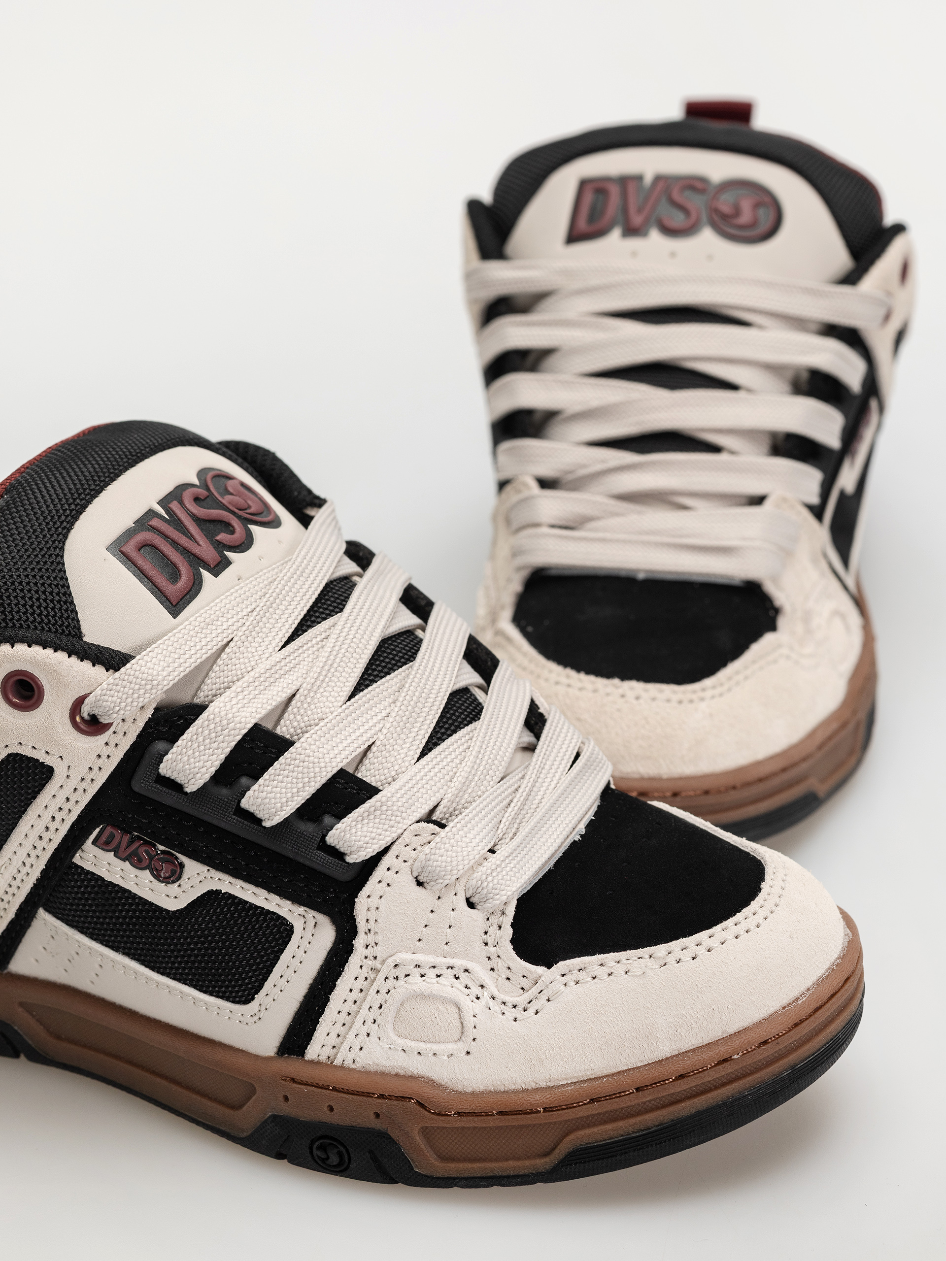 Pantofi DVS Comanche (slv/gry/blk/ruby wine)