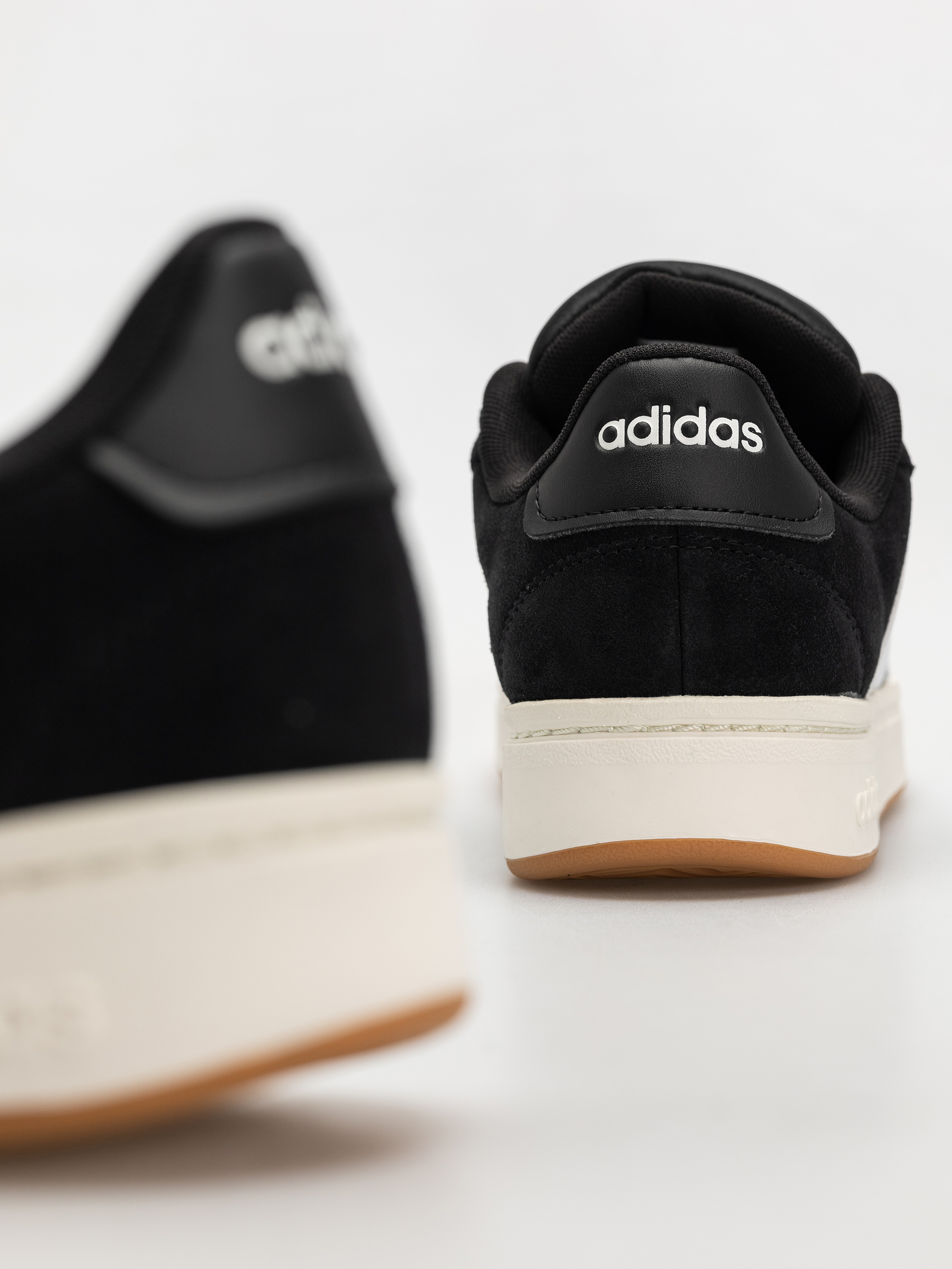 Pantofi adidas Grand Court Alpha 0 Wmn (cblack/ftwwht/owhite)