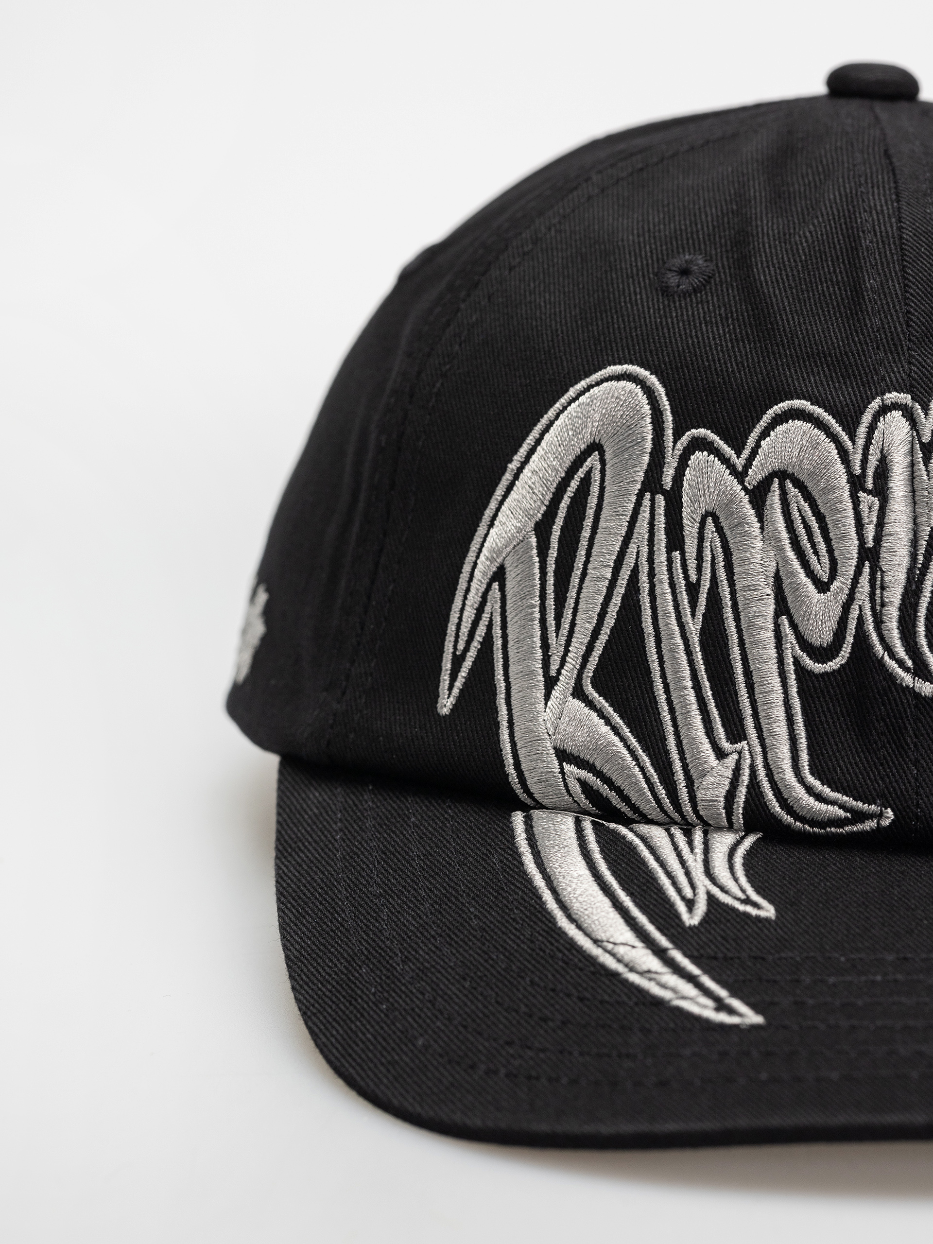 Șapcă RipNDip Different Day Dad (black)