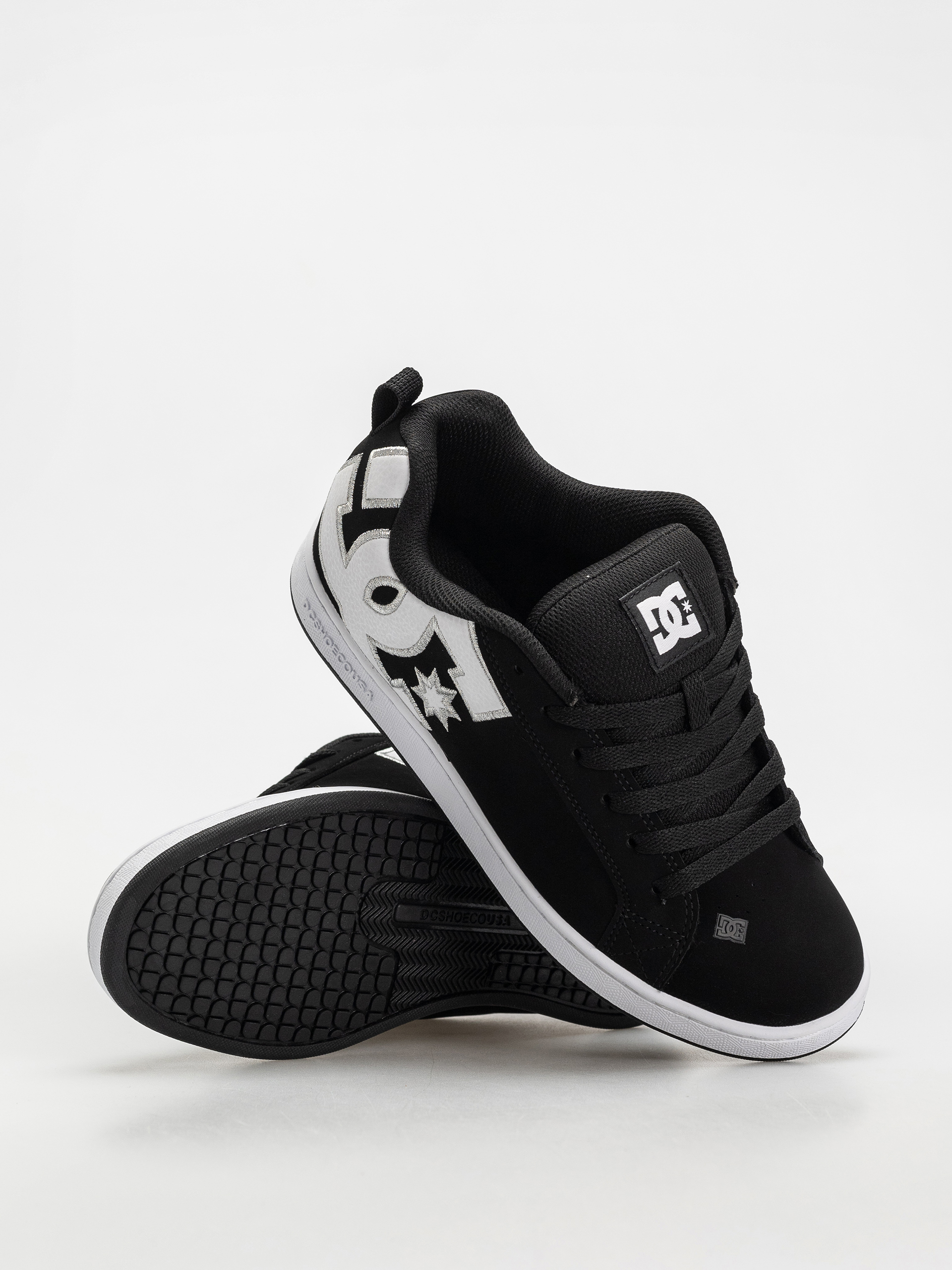 Pantofi DC Court Graffik Wmn (black/white stencil)