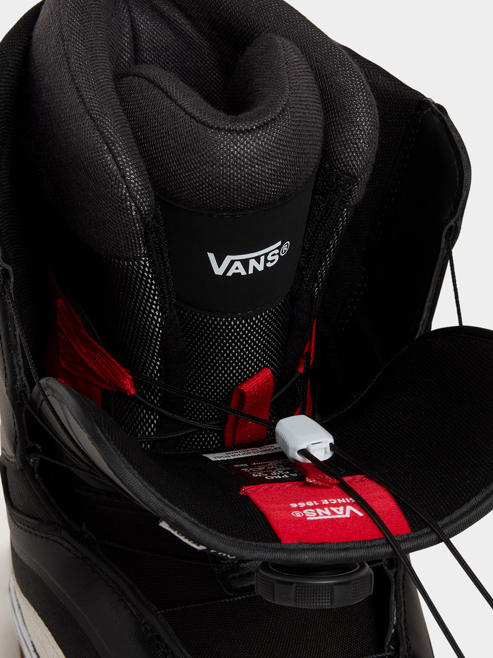 Pentru bărbați Încălțăminte pentru snowboard Vans Aura Pro (black/white)