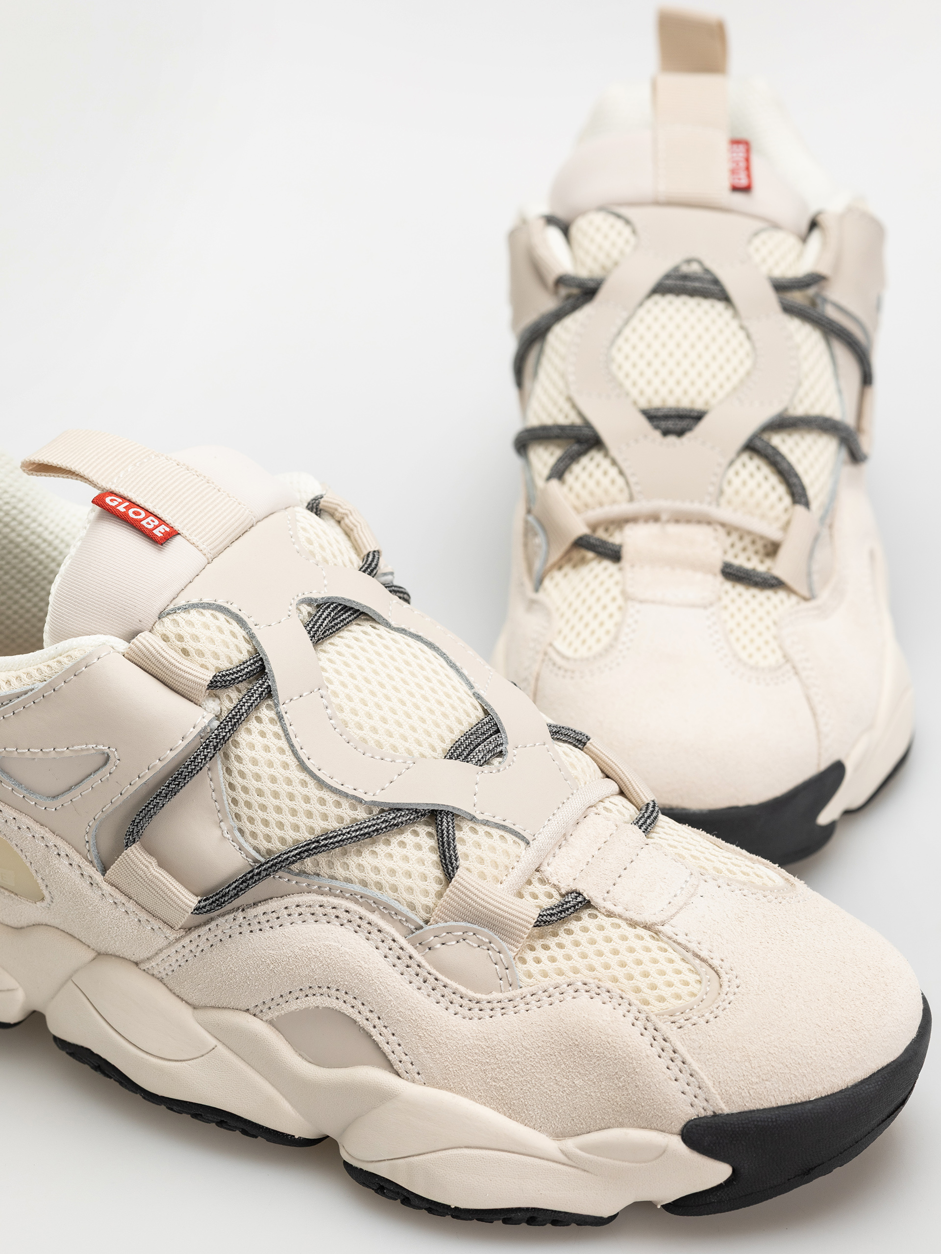 Pantofi Globe Option Evo (stone/vanilla)