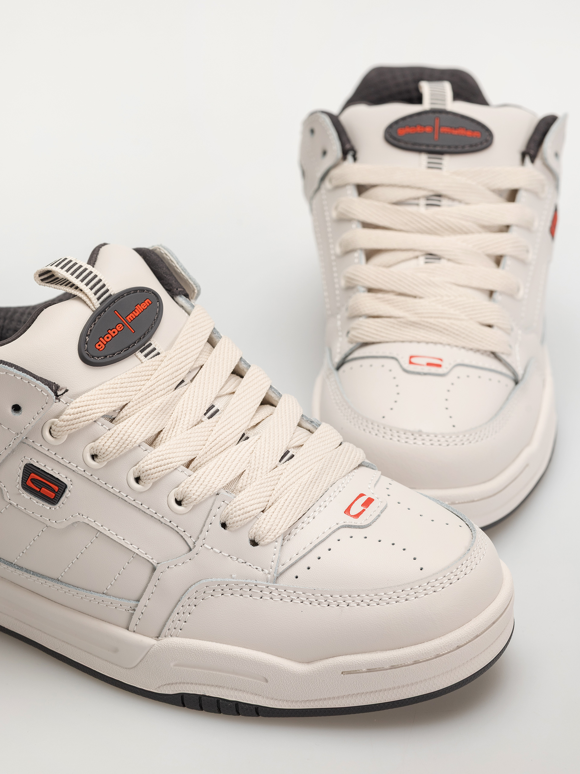 Pantofi Globe Tilt Prime (cement/mullen)