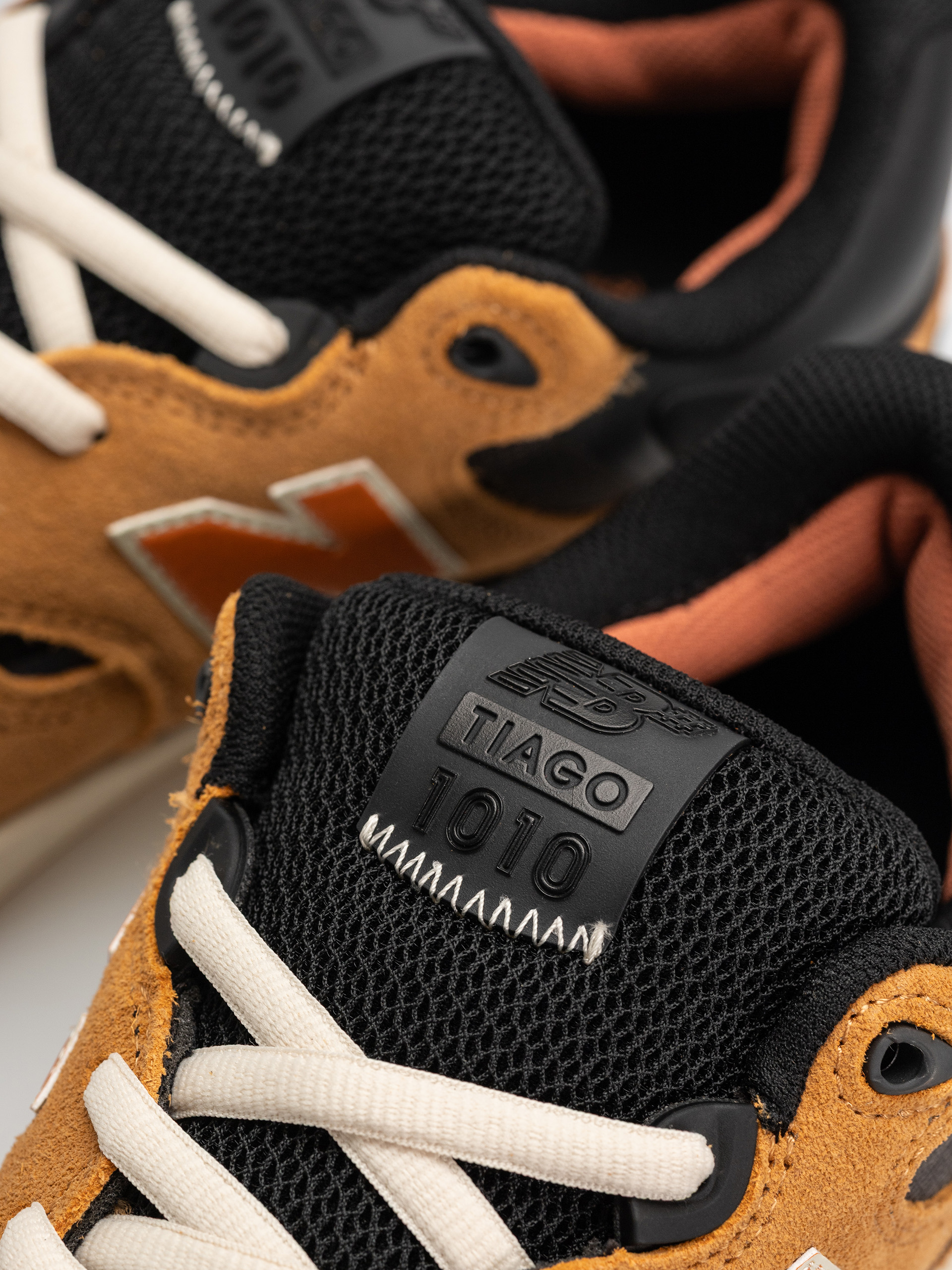 Pantofi New Balance 1010 (brown)