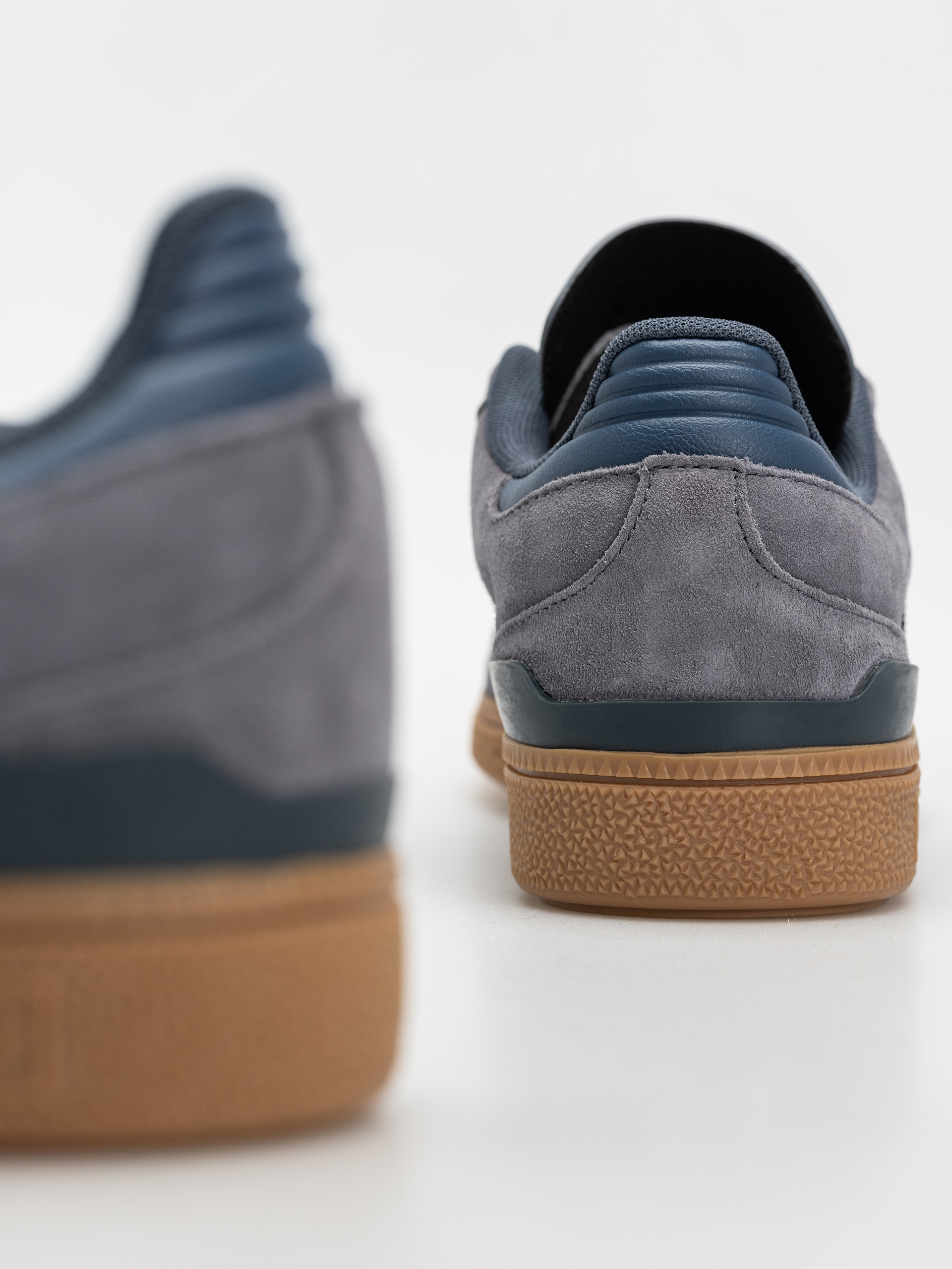 Pantofi adidas Busenitz (onix/prloin/gum4)