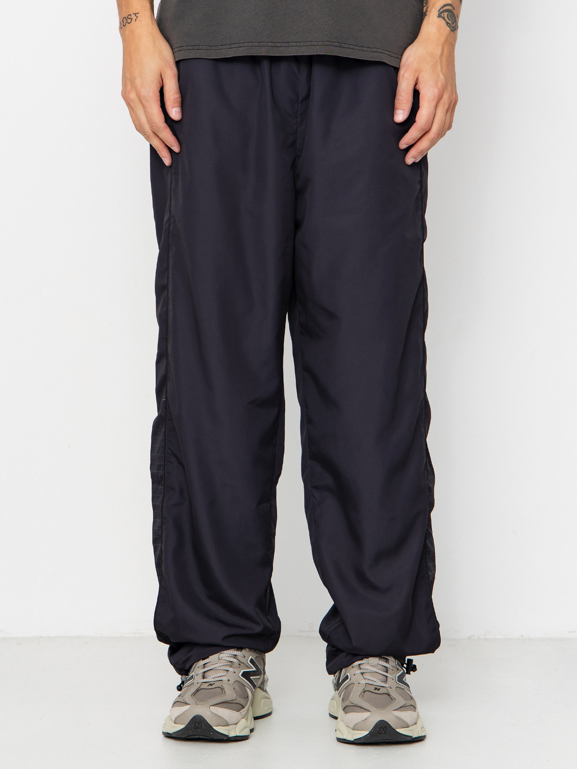 Pantaloni Wasted Paris Spine Track (black)