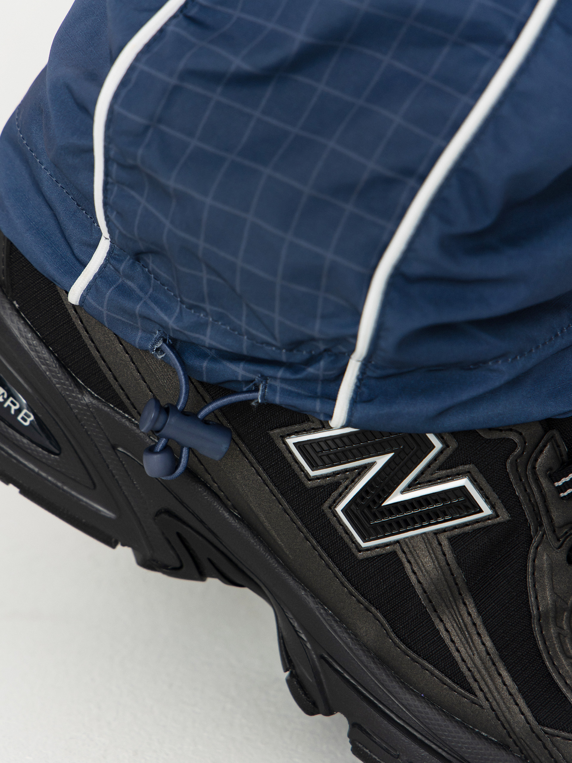 Pantaloni Wasted Paris Spine Track (ash blue)