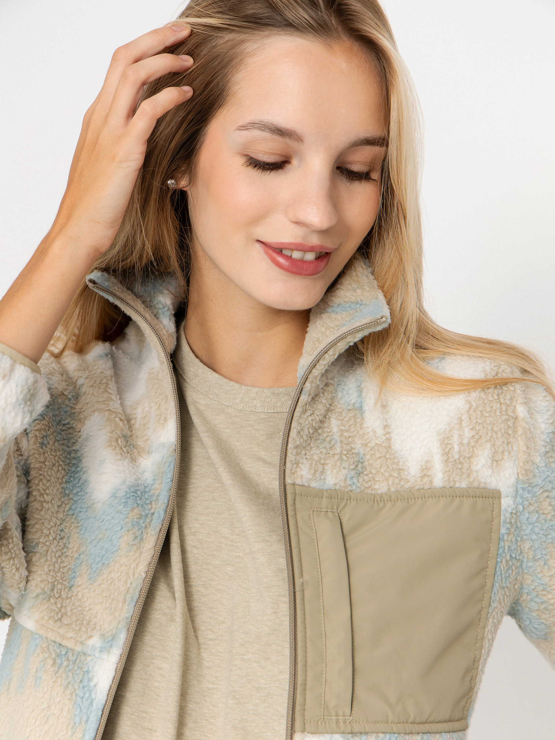 Geacă Iriedaily Arkta Teddy 2 Wmn (khaki grey)