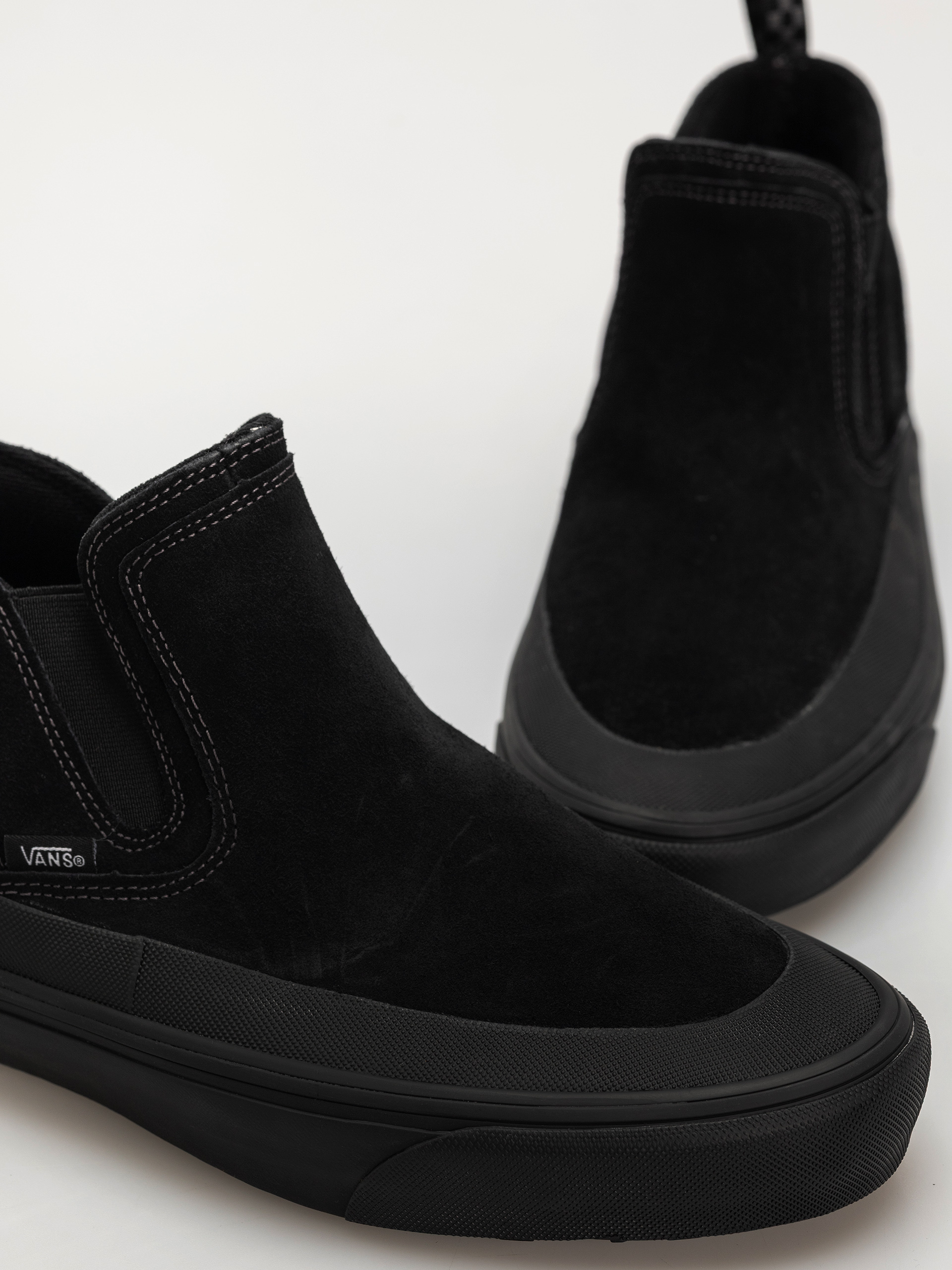 Pantofi Vans Mte Mid Slip Insulated (black)
