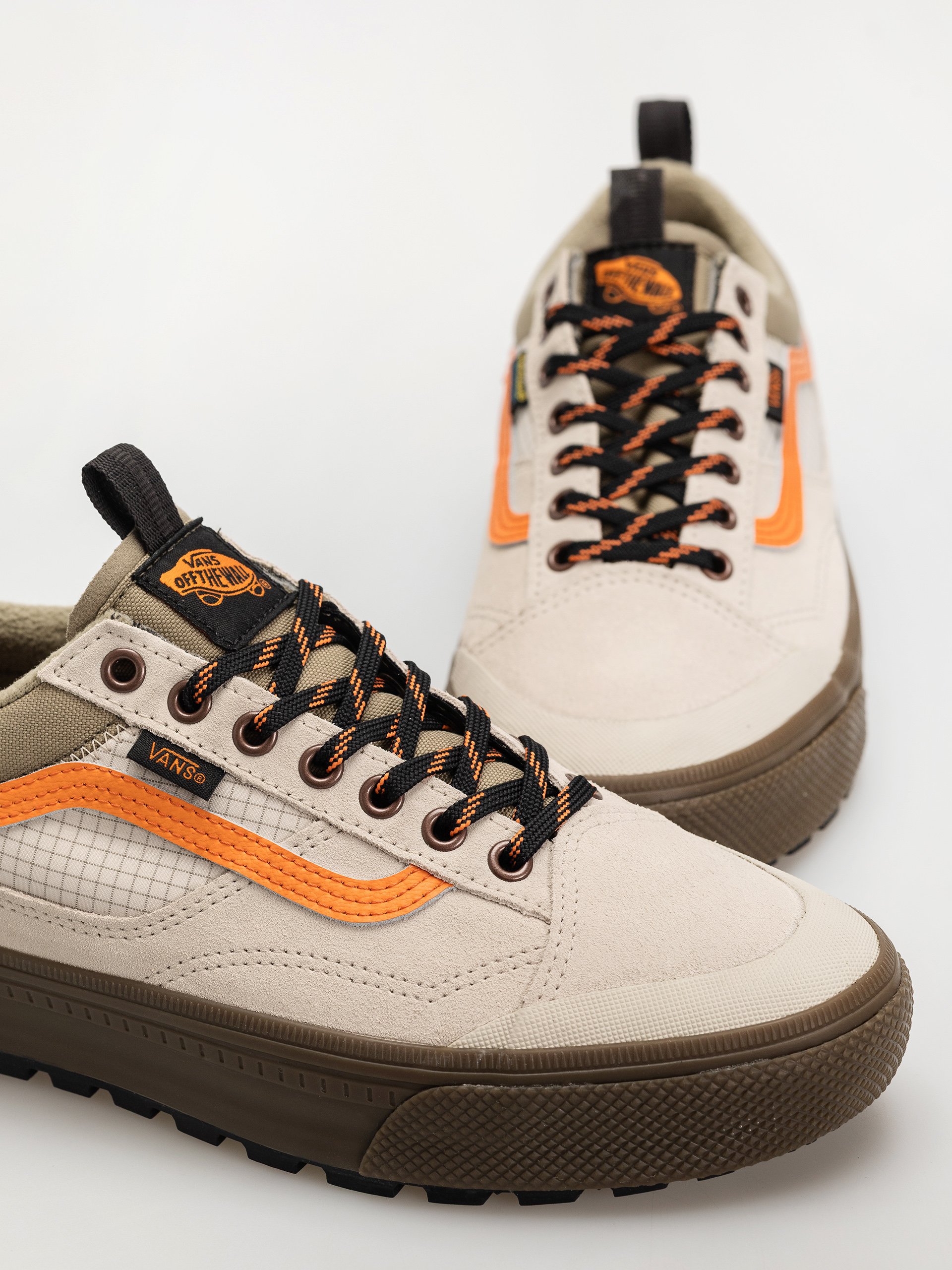 Pantofi Vans Mte Old Skool Waterproof Insulated (taupe/orange)