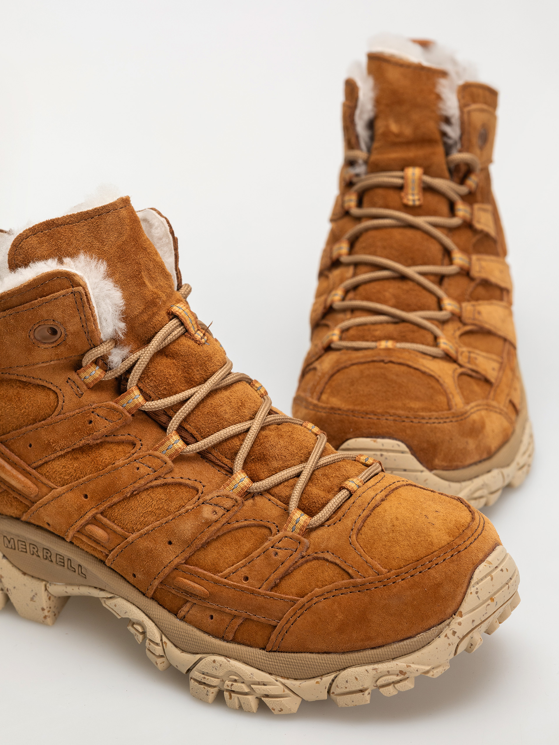 Pantofi Merrell Moab 2 Decon Mid Cozy Luxe Se Wmn (korma)