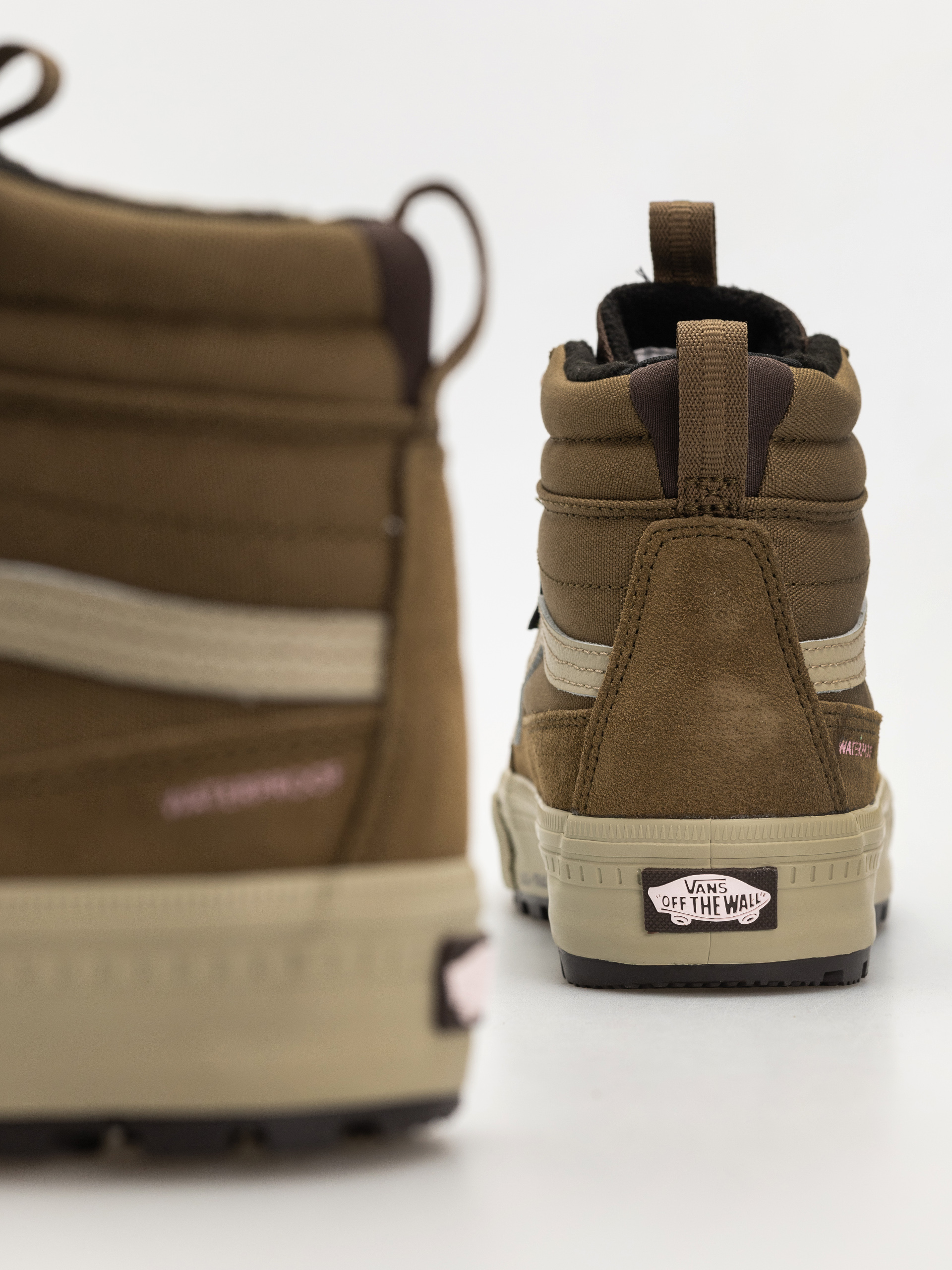 Pantofi Vans Mte Sk8 Hi Waterproof Insulated (brown/pink)