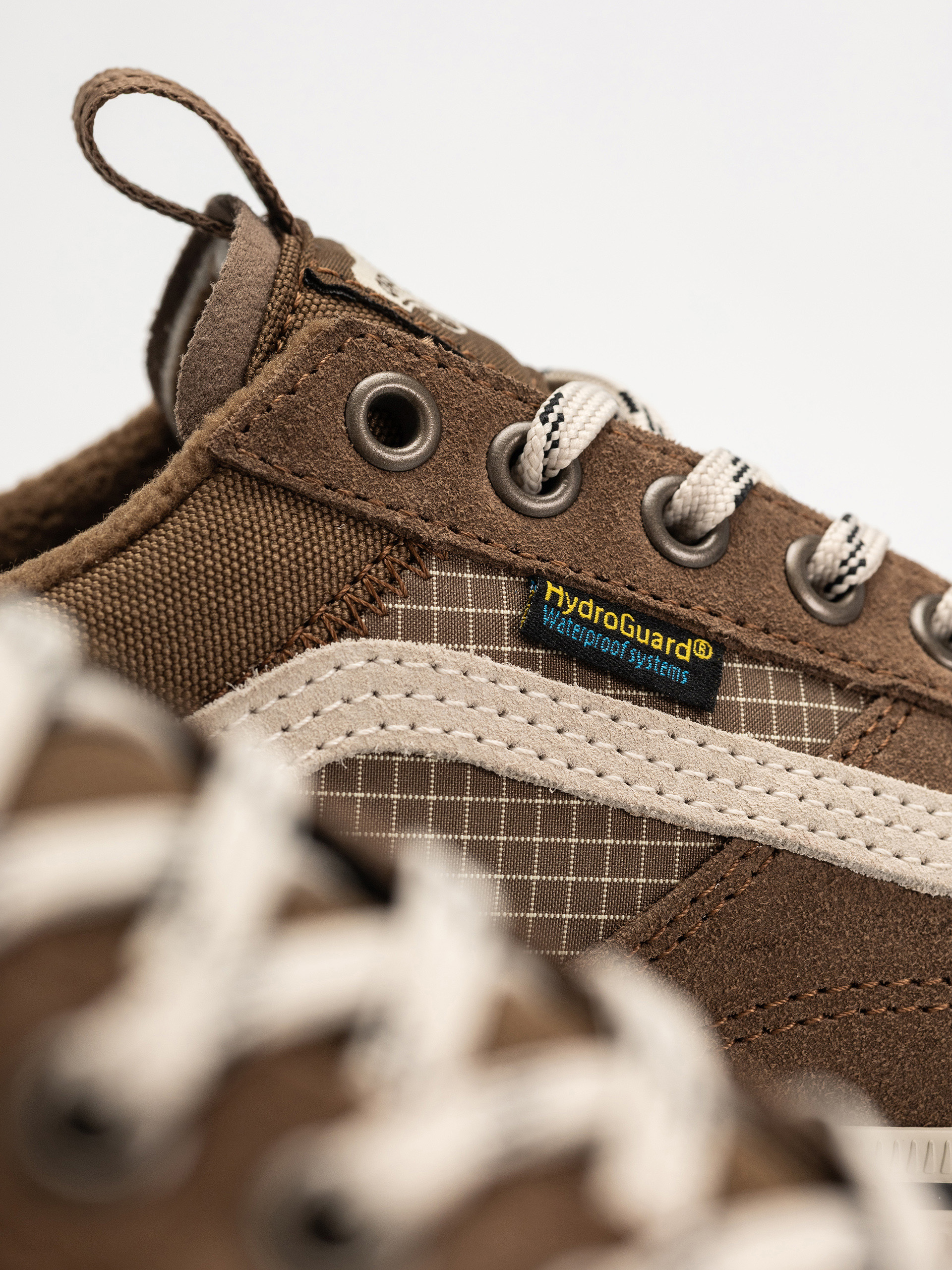 Pantofi Vans Mte Old Skool Waterproof Insulated (brown/gum)