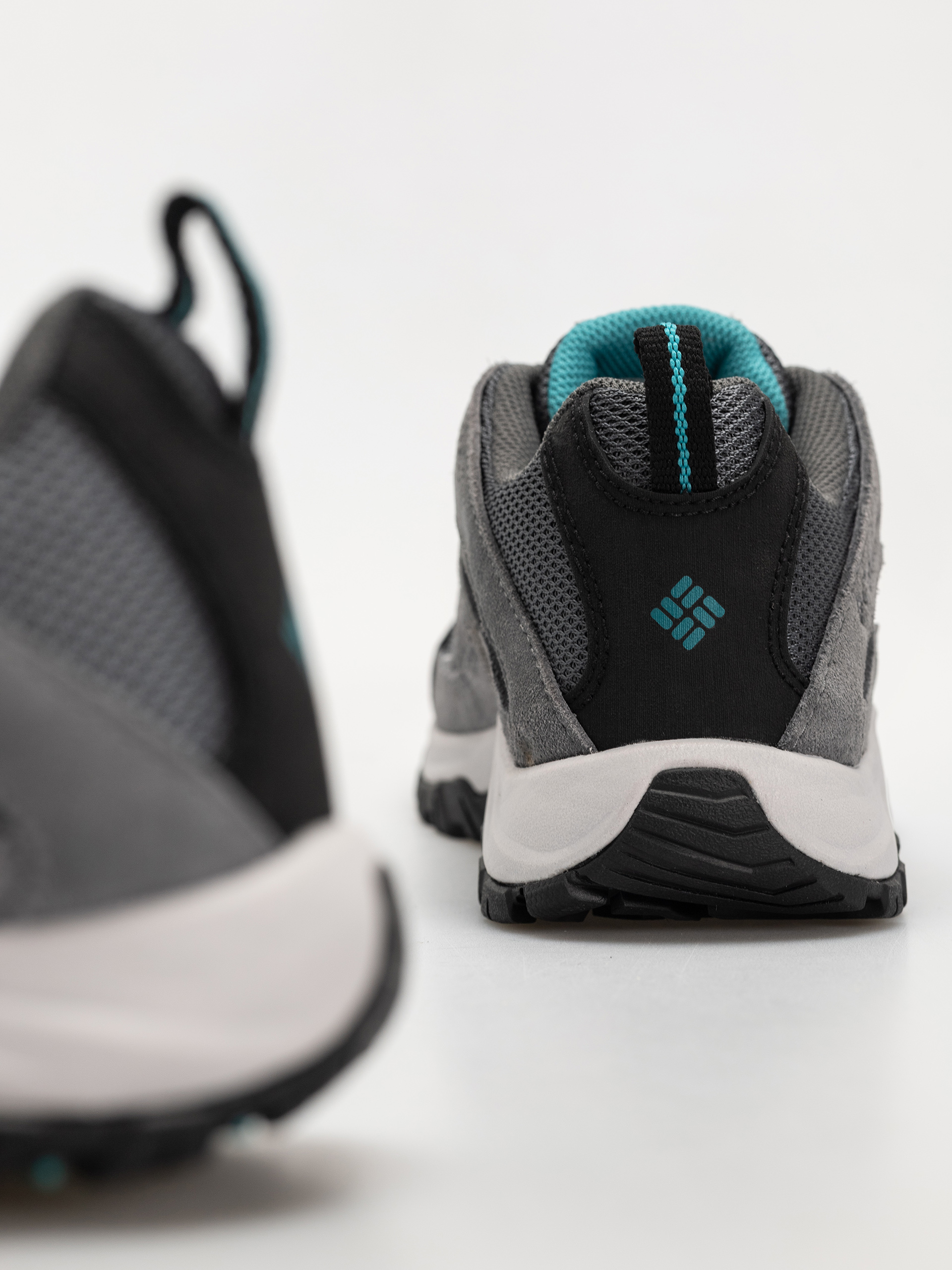 Pantofi Columbia Crestwood Wmn (graphite/pacific rim)