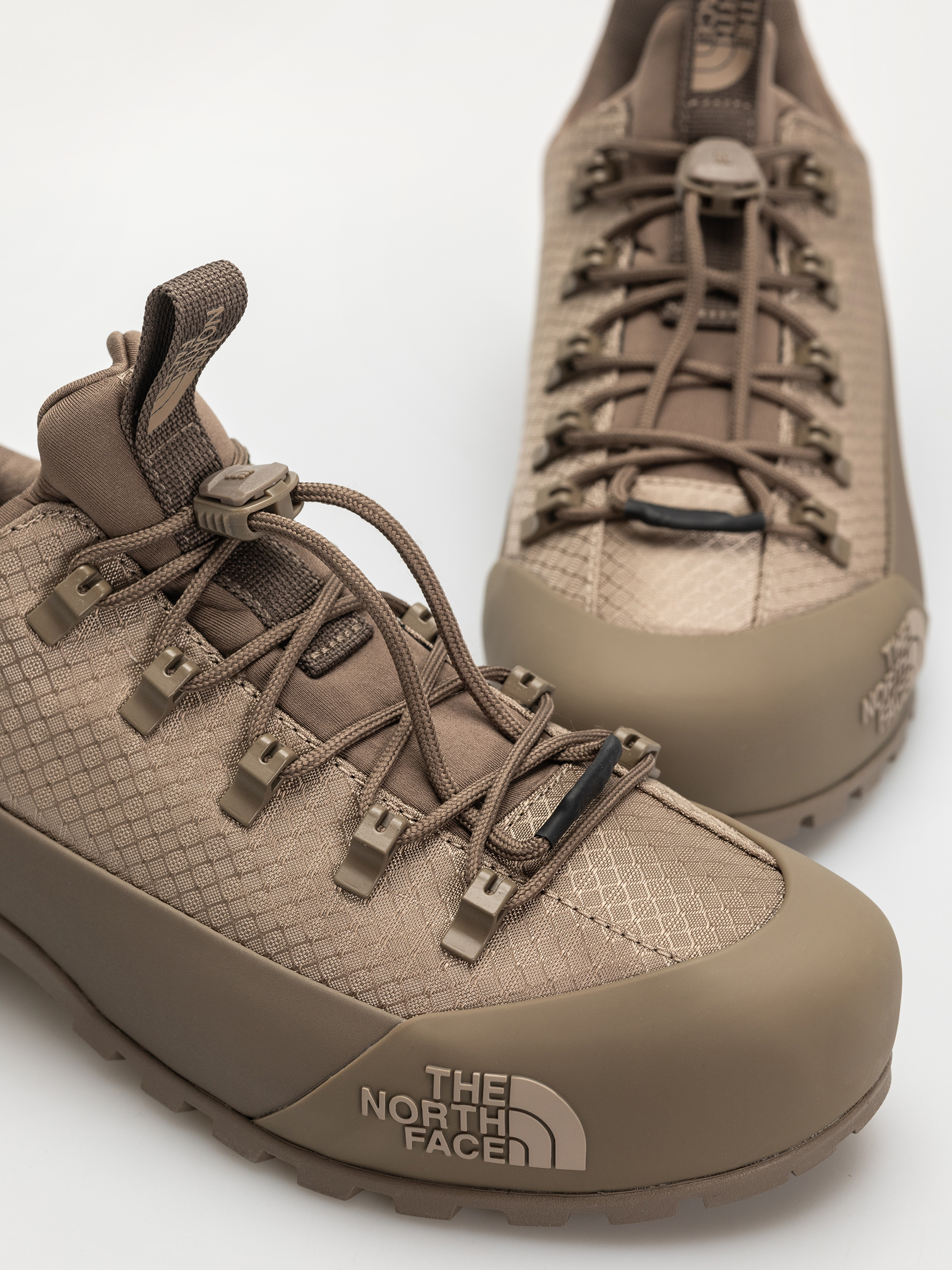 Pantofi The North Face Glenclyffe Low (mushroom grey/mocha bro)