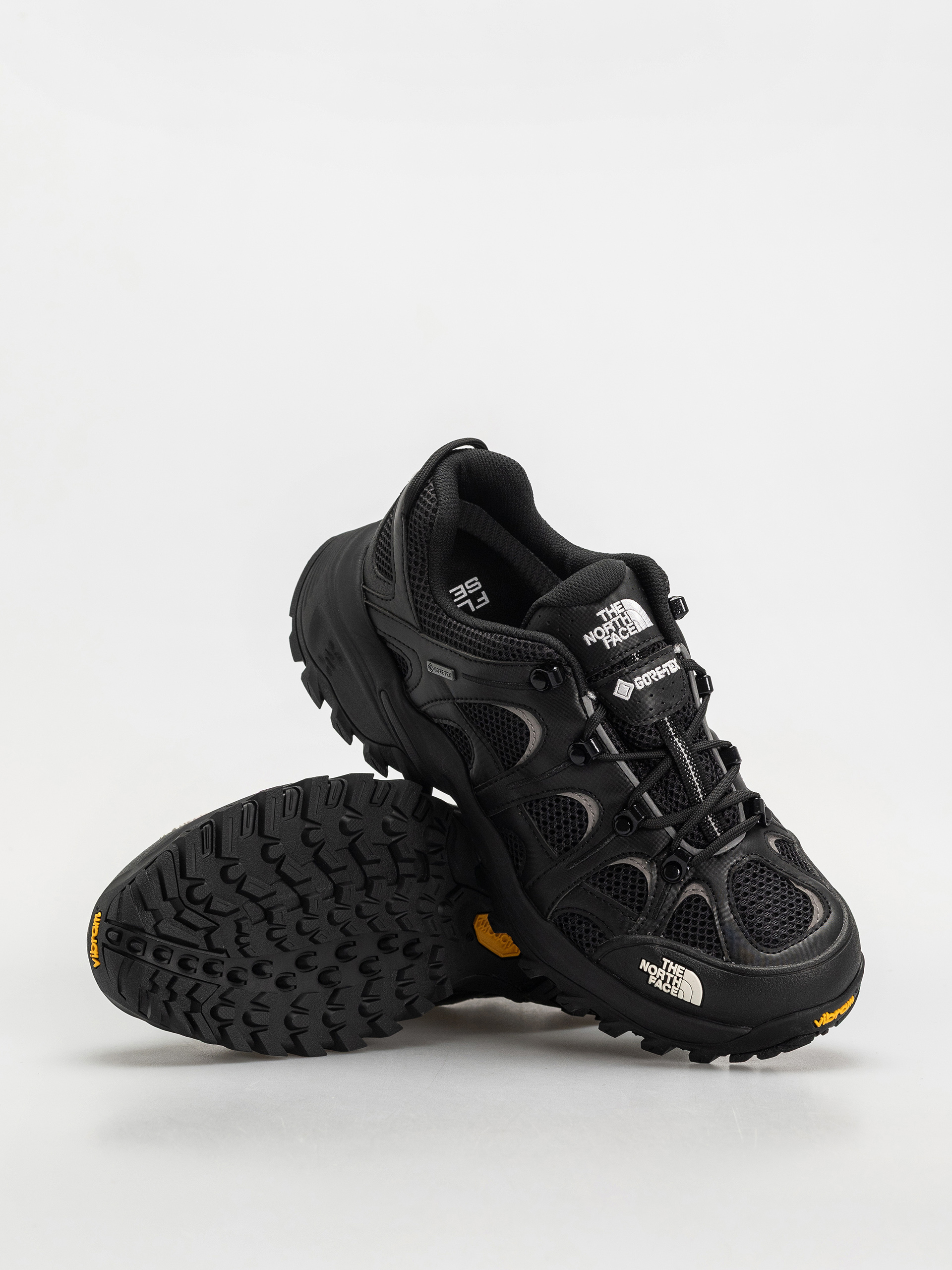 Pantofi The North Face Hedgehog 06 Rvst Gore Tex (tnf black/tnf white)