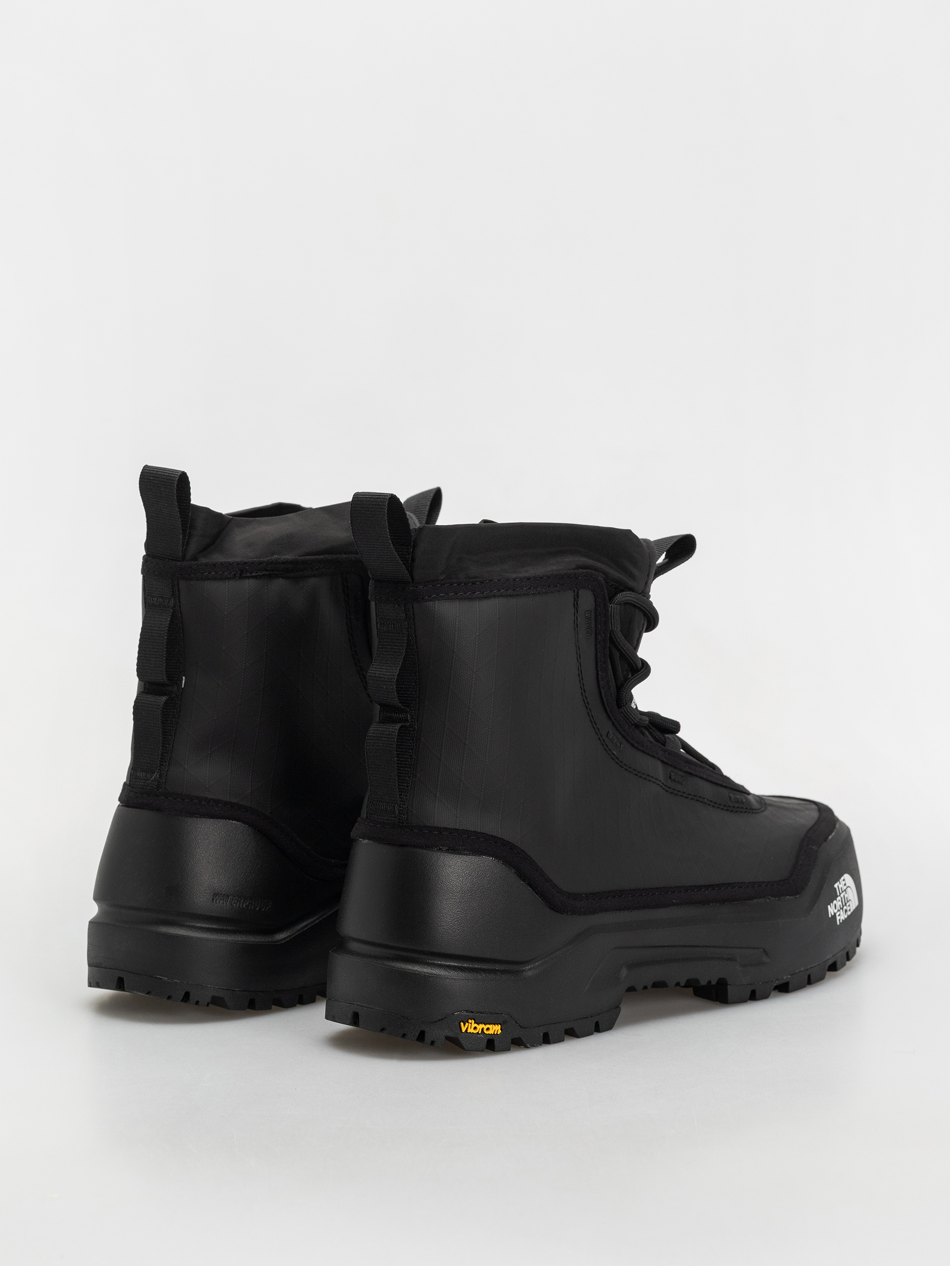 Pantofi The North Face Base Camp 100 Wp (tnf black/tnf black)