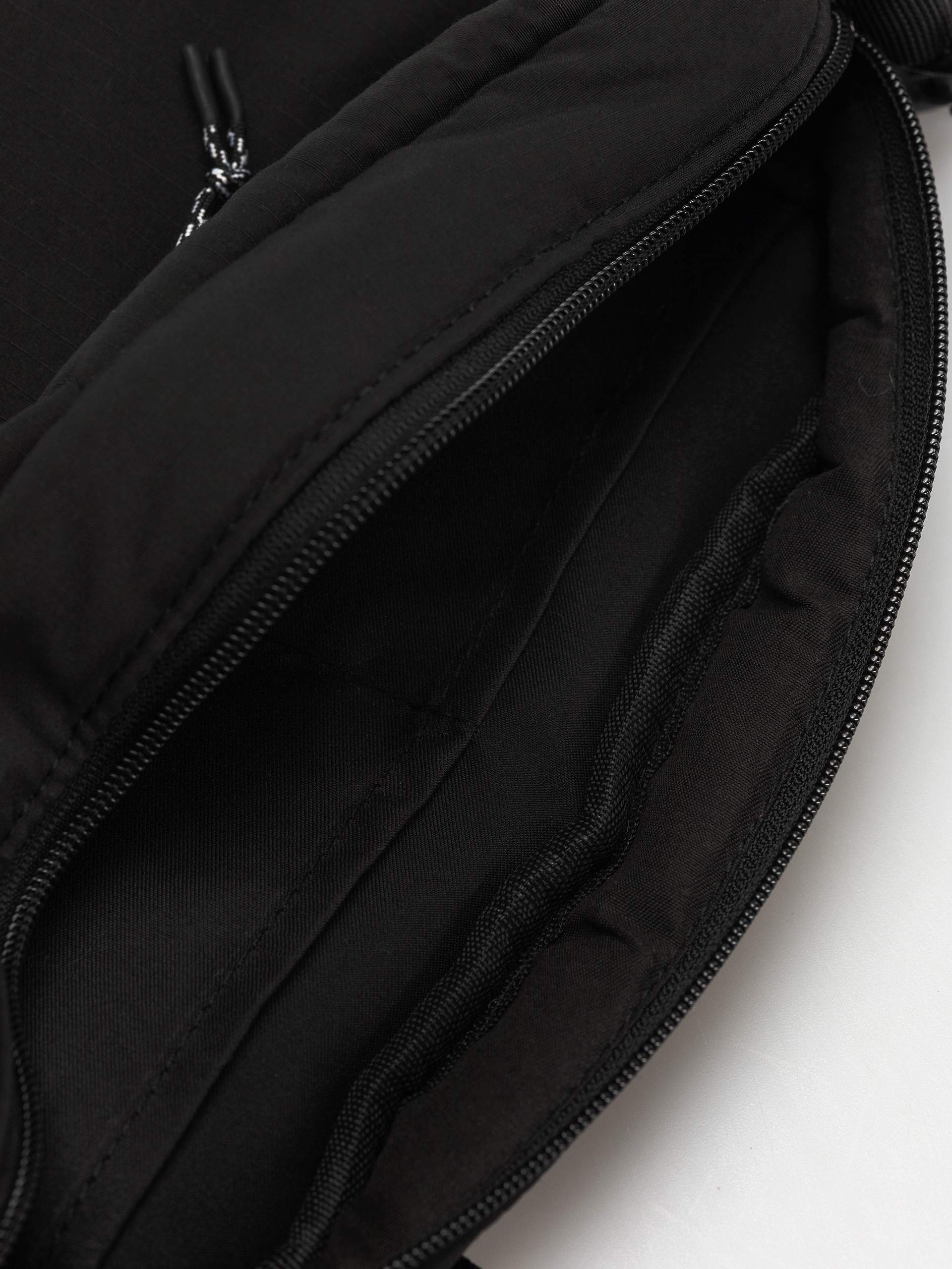 Poșetă Iriedaily Ribtouch (black)